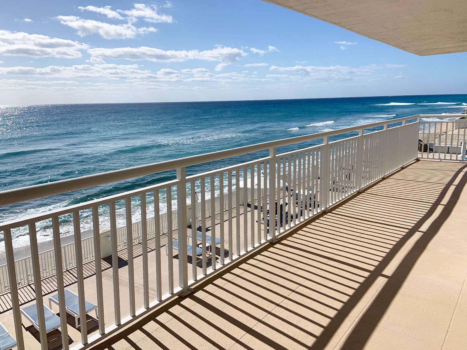 3546 S Ocean Boulevard 402, South Palm Beach, FL 33480 — photo 2 of 16
