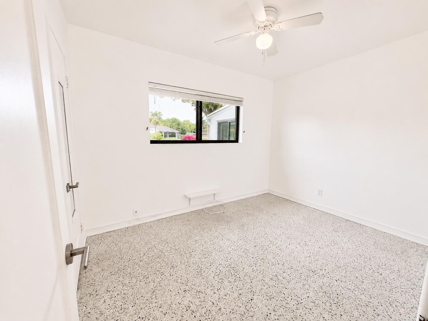 1724 NE 17th Street, Fort Lauderdale, FL 33305 — photo 15 of 26