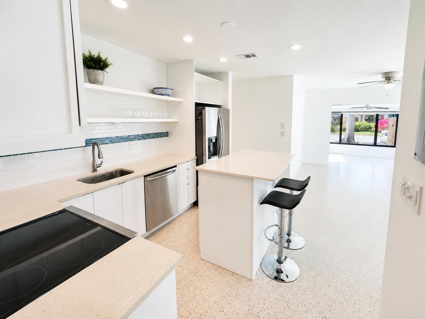 1724 NE 17th Street, Fort Lauderdale, FL 33305 — photo 6 of 26