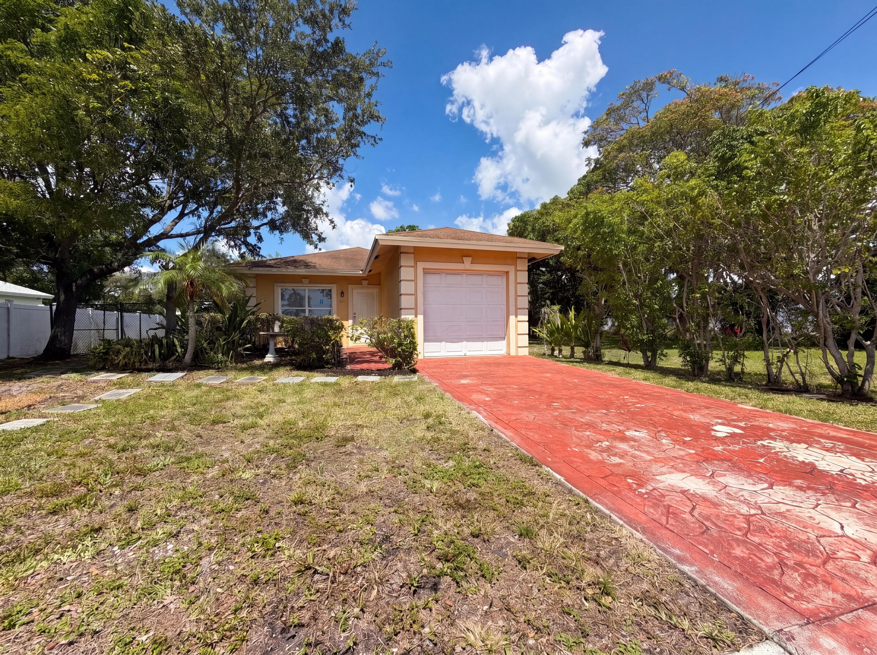453 N Deerfield Avenue, Deerfield Beach, FL 33441 — photo 1 of 19