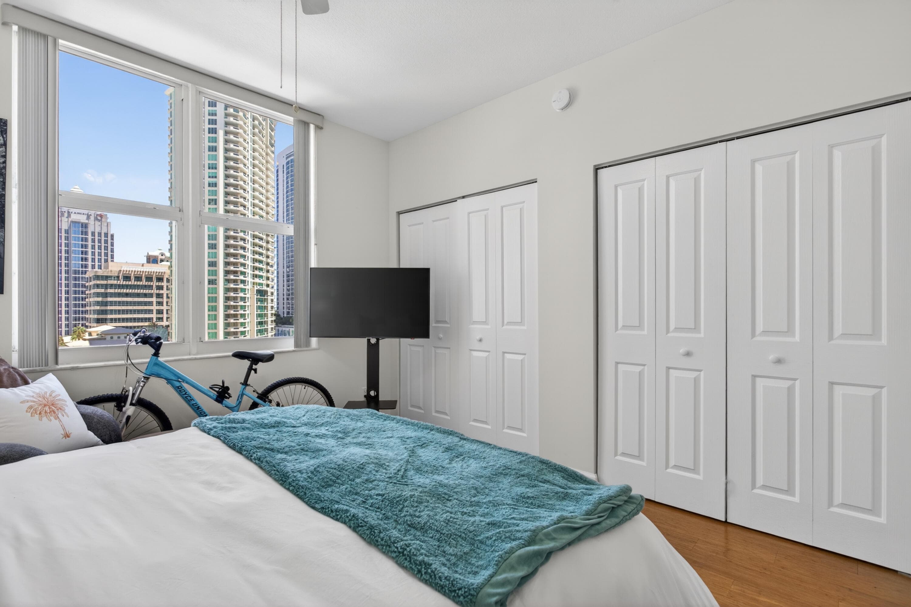 511 SE 5th Avenue 1102, Fort Lauderdale, FL 33301 — photo 14 of 54