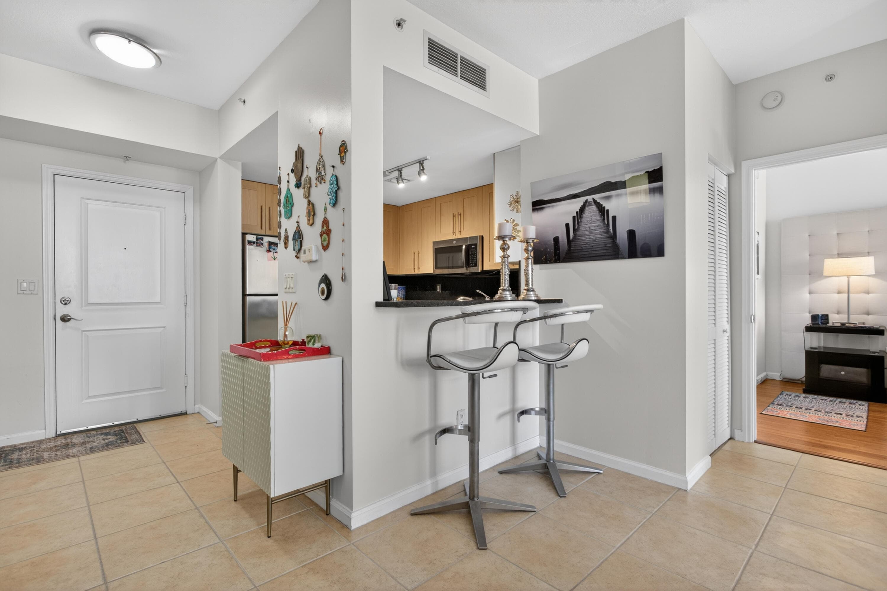 511 SE 5th Avenue 1102, Fort Lauderdale, FL 33301 — photo 17 of 54