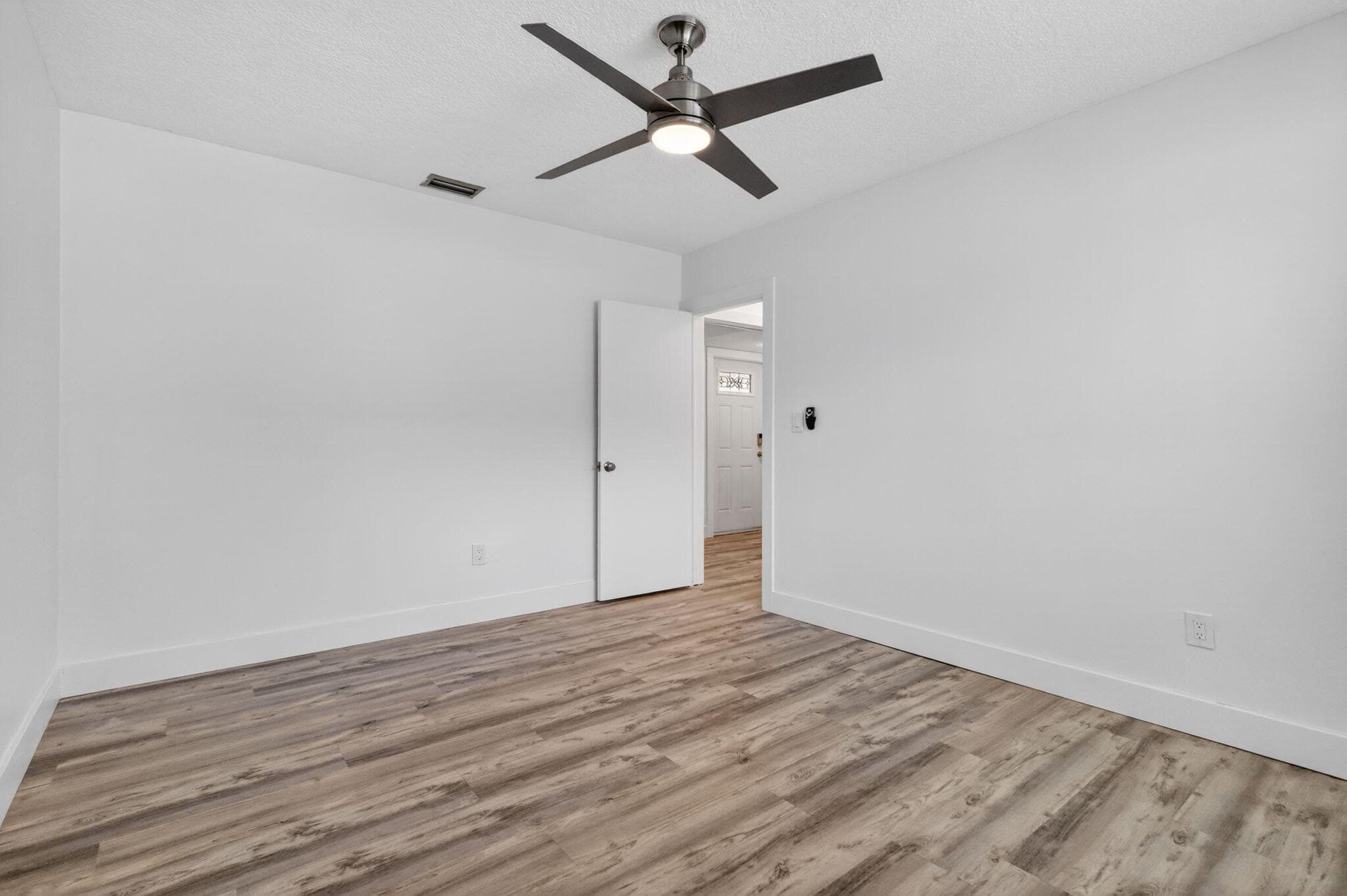 5207 SW 91st Terrace, Cooper City, FL 33328 — photo 18 of 58