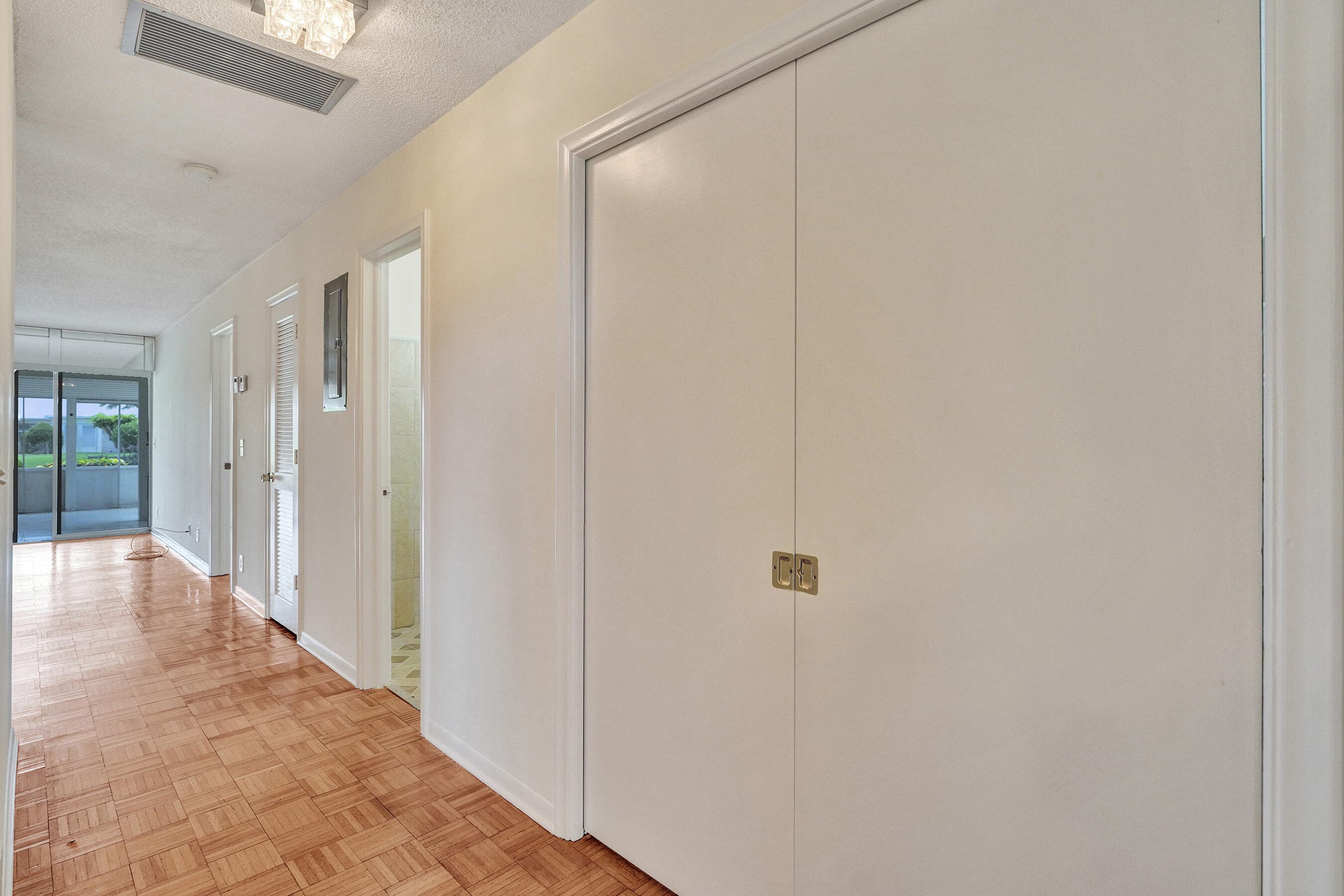 2521 Juniper Drive 11-b, Delray Beach, FL 33445 — photo 30 of 41