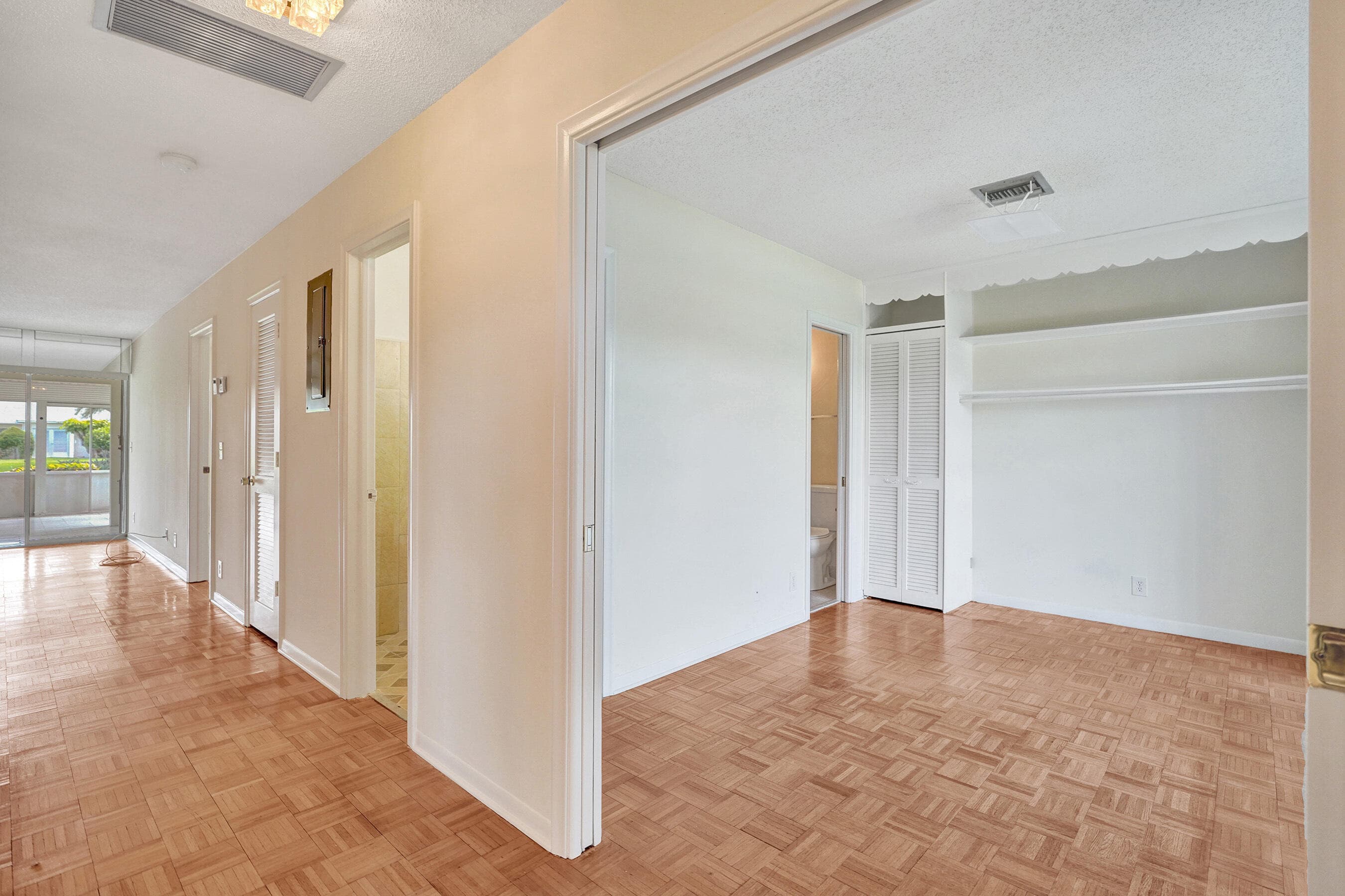 2521 Juniper Drive 11-b, Delray Beach, FL 33445 — photo 29 of 41