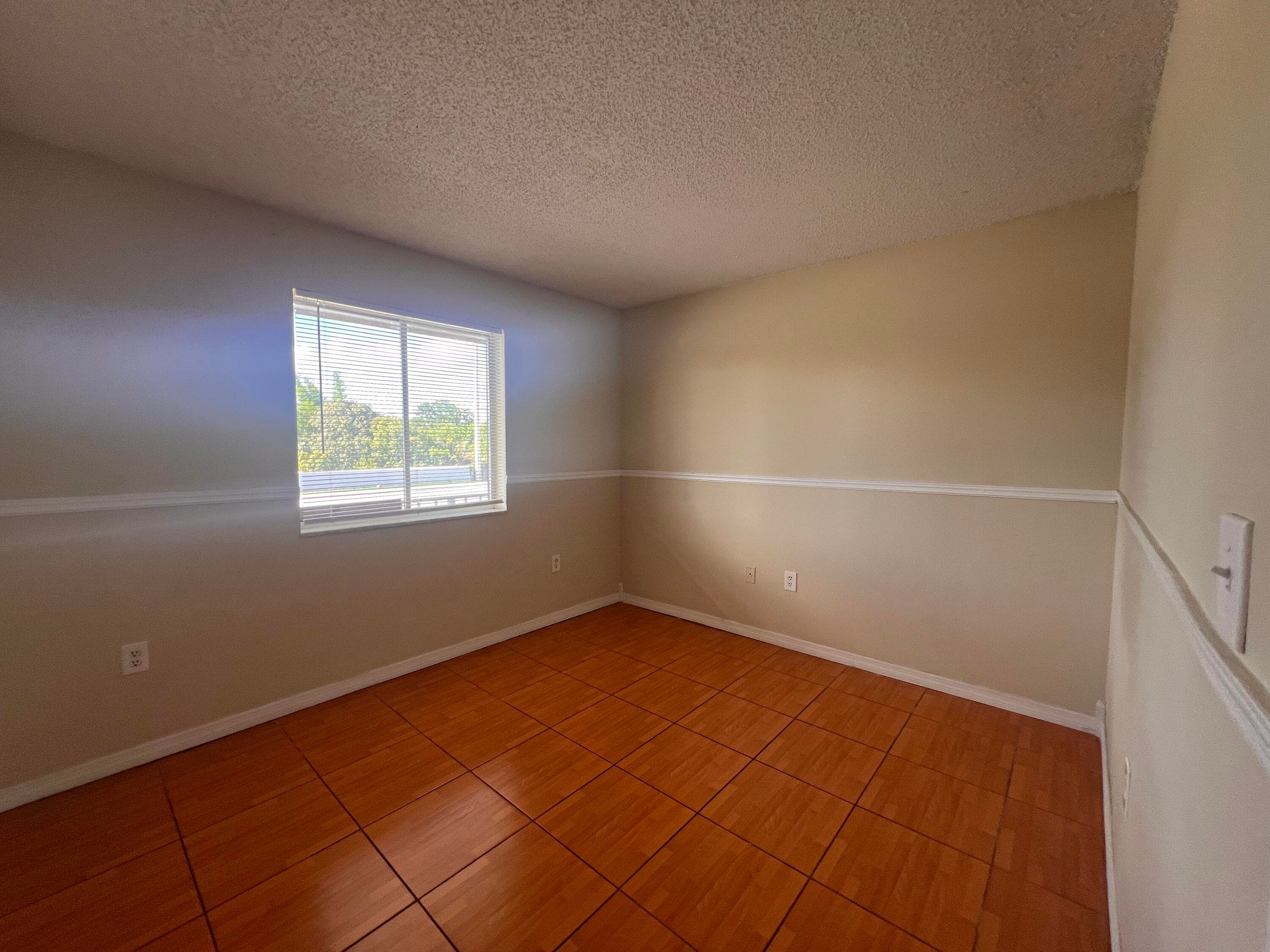 6034 Forest Hill Boulevard 209, West Palm Beach, FL 33415 — photo 12 of 23