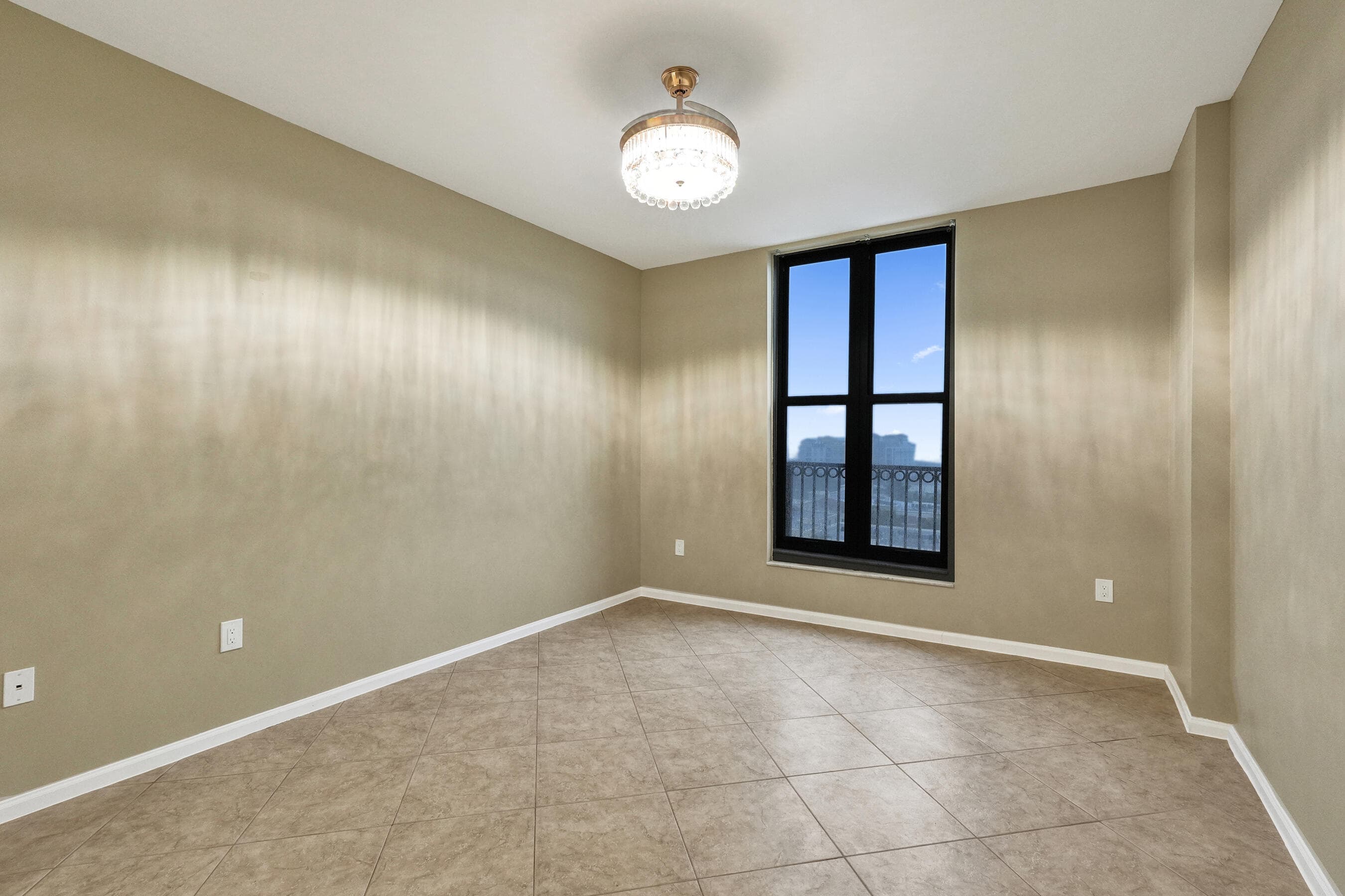 651 Okeechobee Boulevard 1010, West Palm Beach, FL 33401 — photo 9 of 48