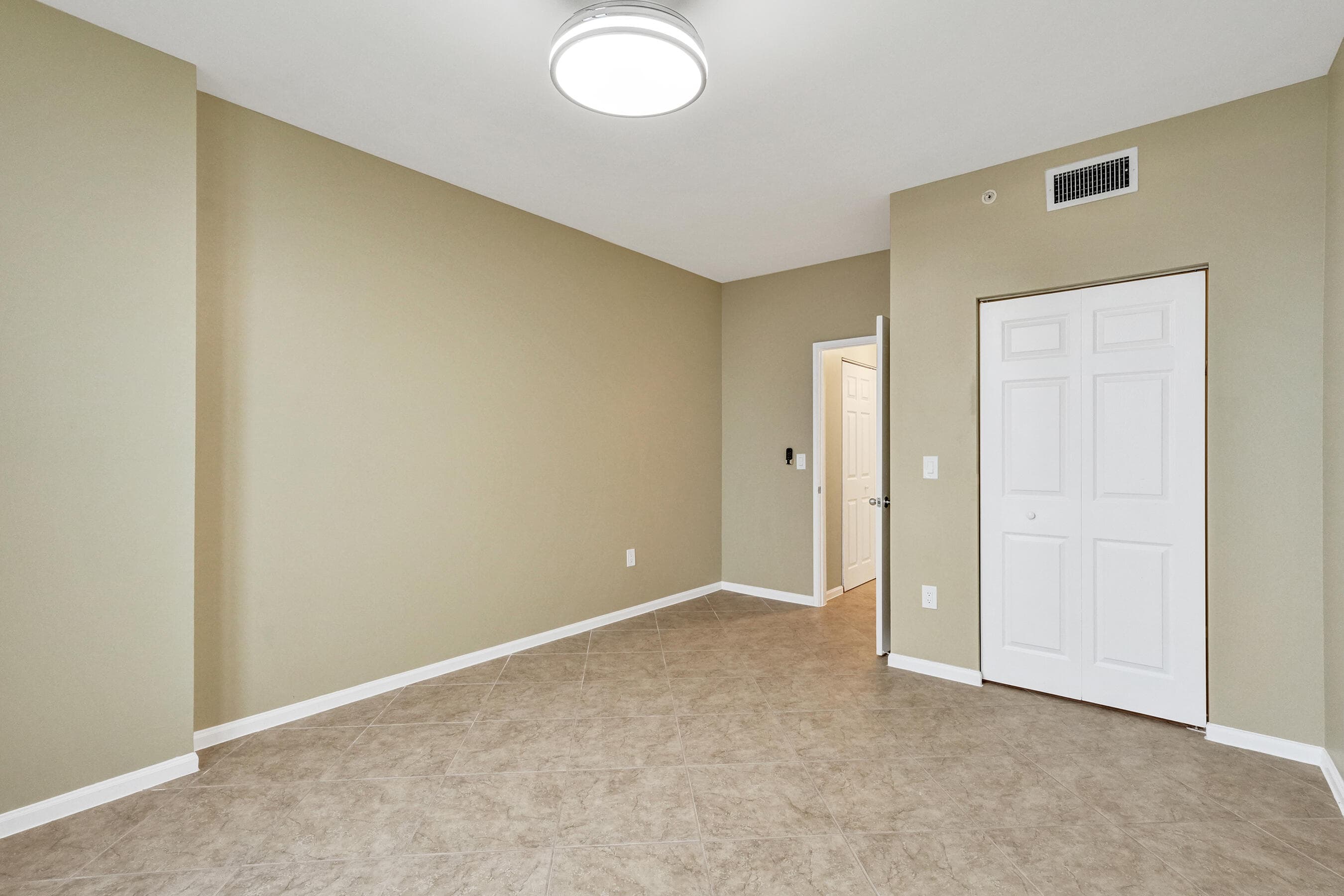 651 Okeechobee Boulevard 1010, West Palm Beach, FL 33401 — photo 19 of 48