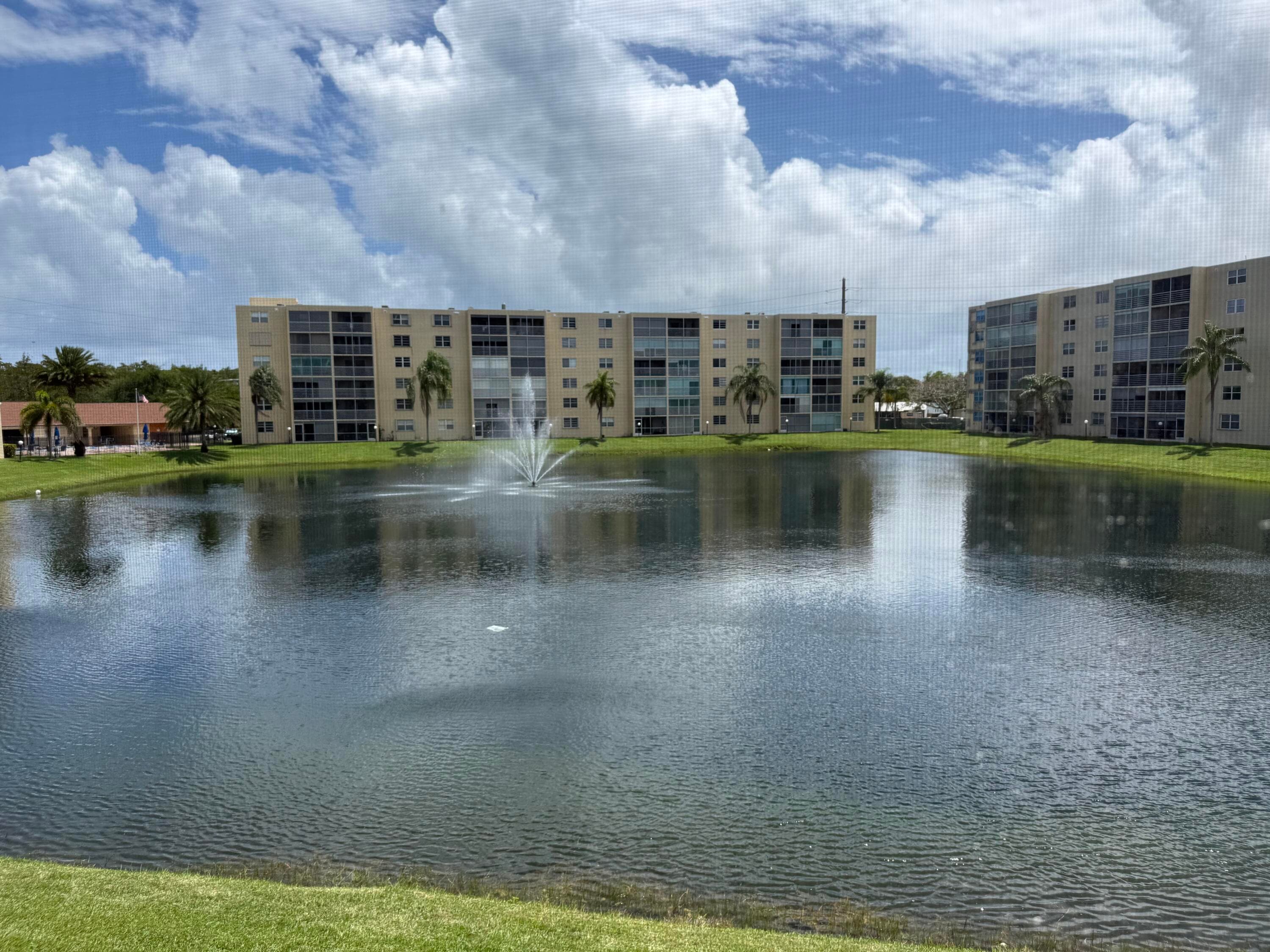 401 SE 3rd Street 204, Dania Beach, FL 33004 — photo 1 of 34