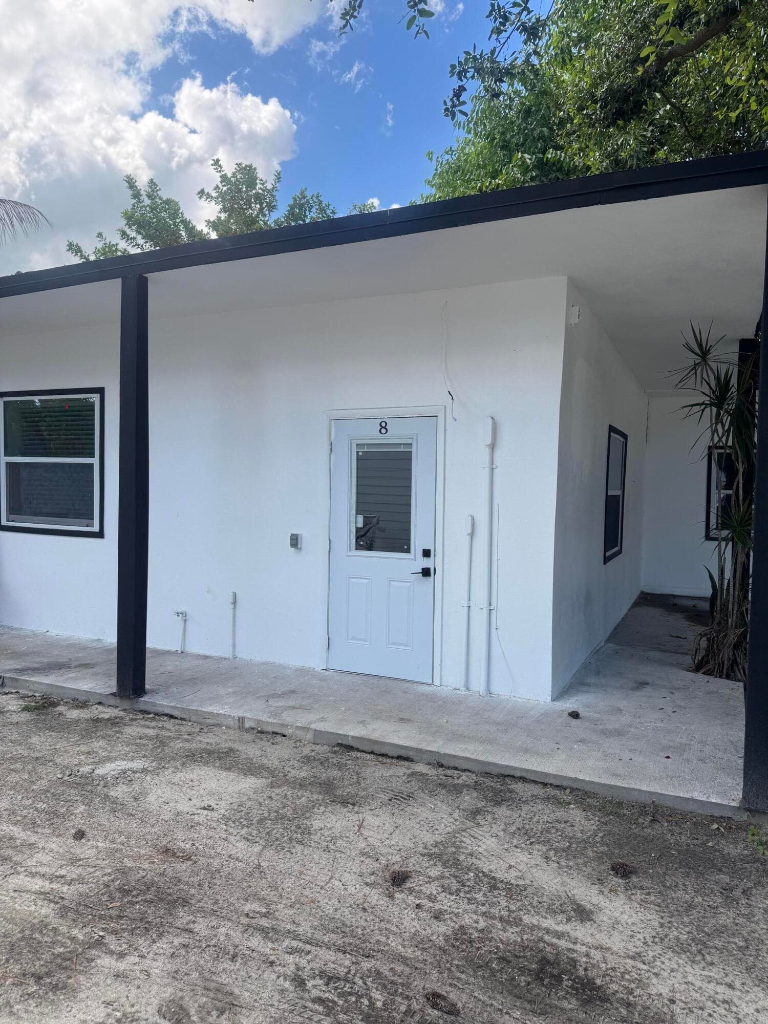 4591 Purdy Lane 8, West Palm Beach, FL 33415 — photo 2 of 9