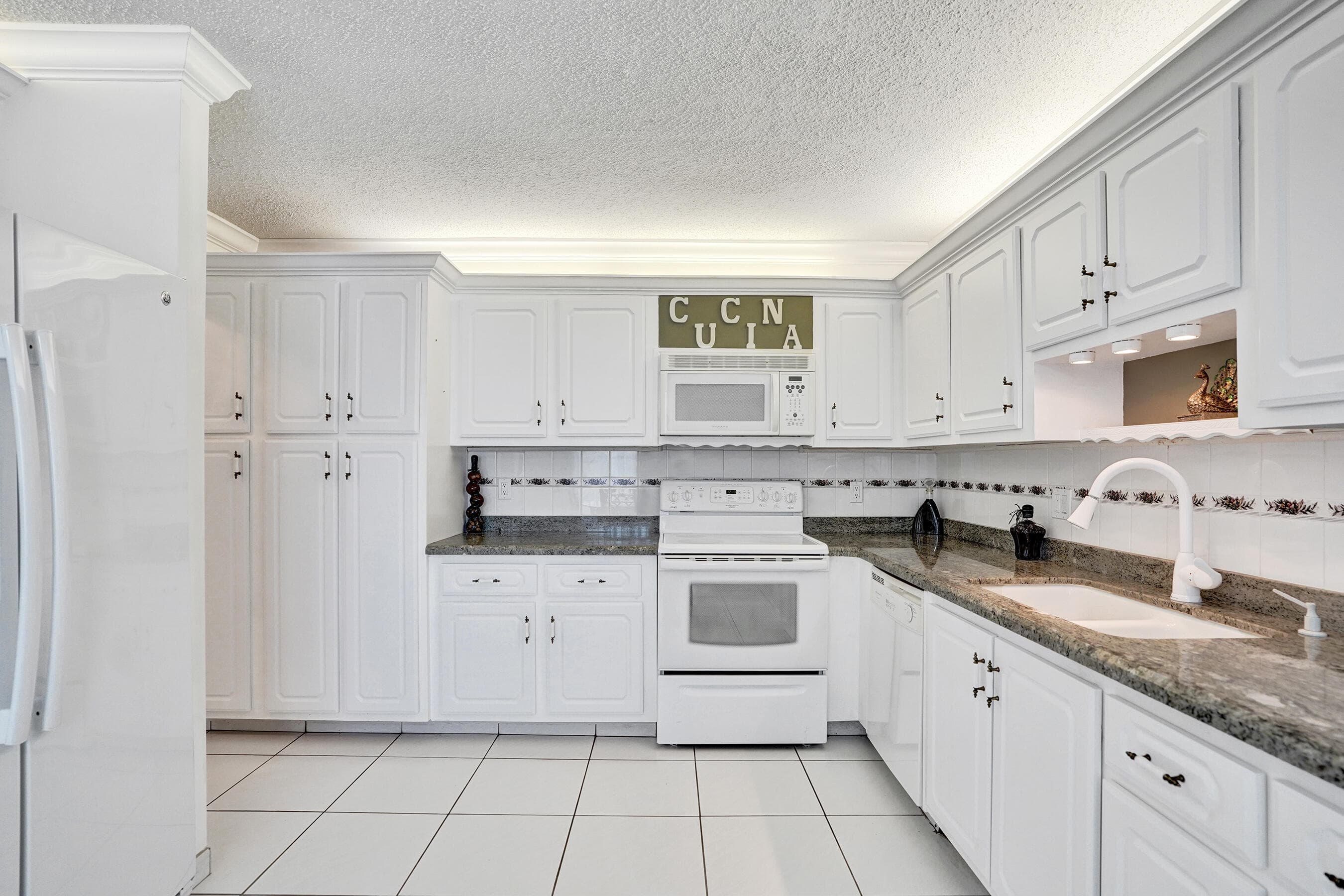 2331 Croton Lane 101-a, Delray Beach, FL 33445 — photo 4 of 39