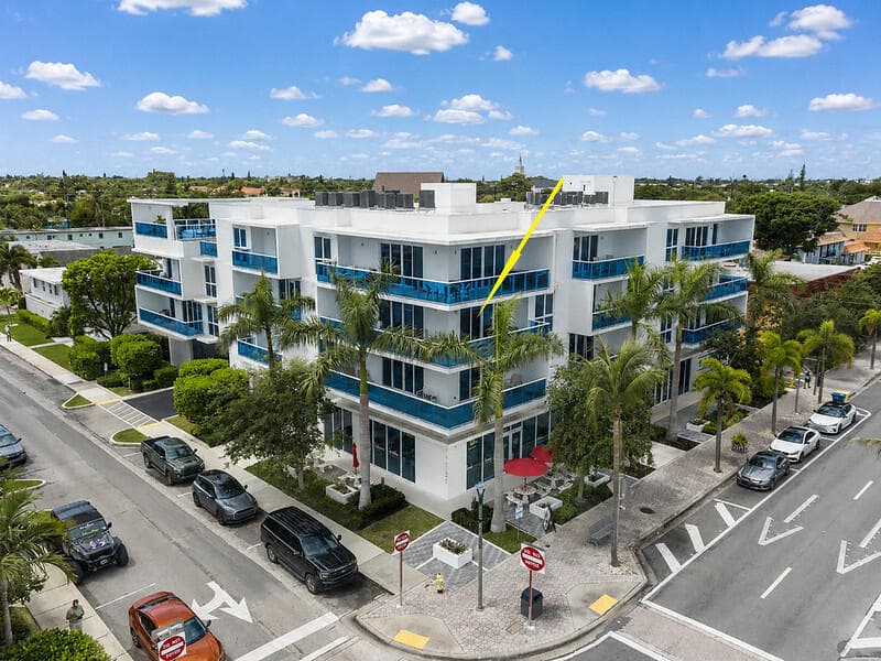 1 S Palmway 303, Lake Worth Beach, FL 33460 — photo 31 of 35
