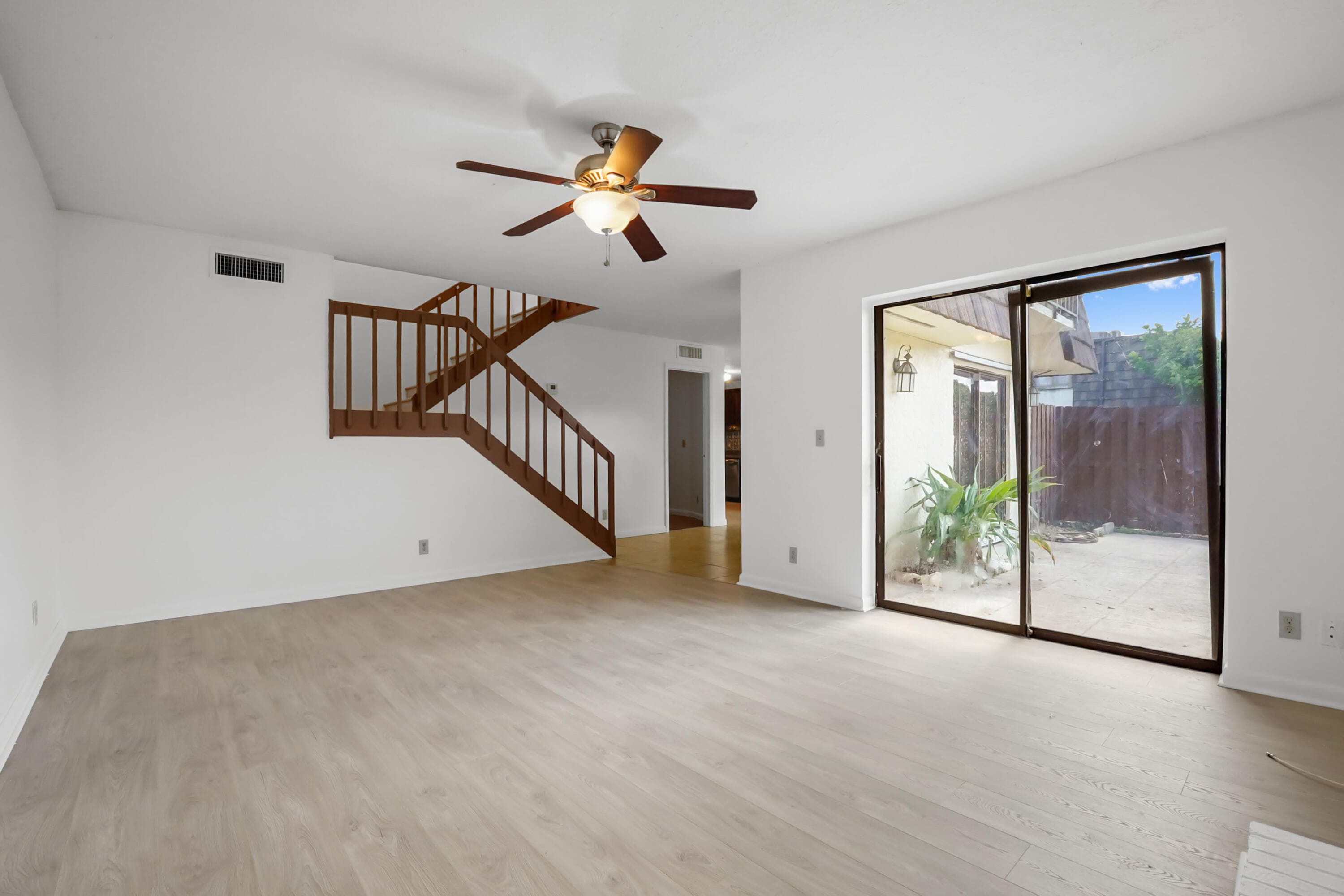 1600 Forest Lakes Circle D, West Palm Beach, FL 33406 — photo 3 of 28