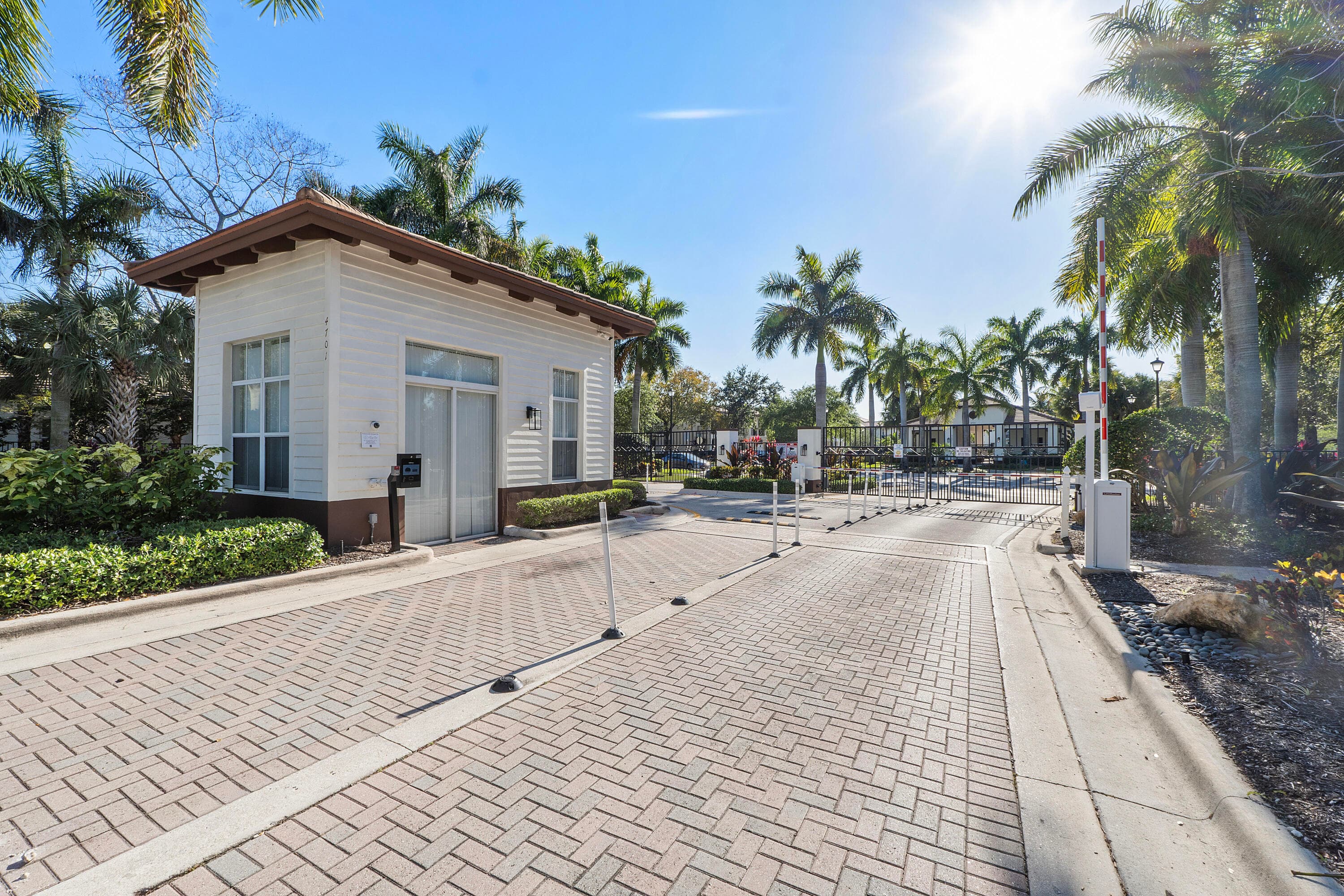 4760 Mimosa Place 1016, Coconut Creek, FL 33073 — photo 43 of 44