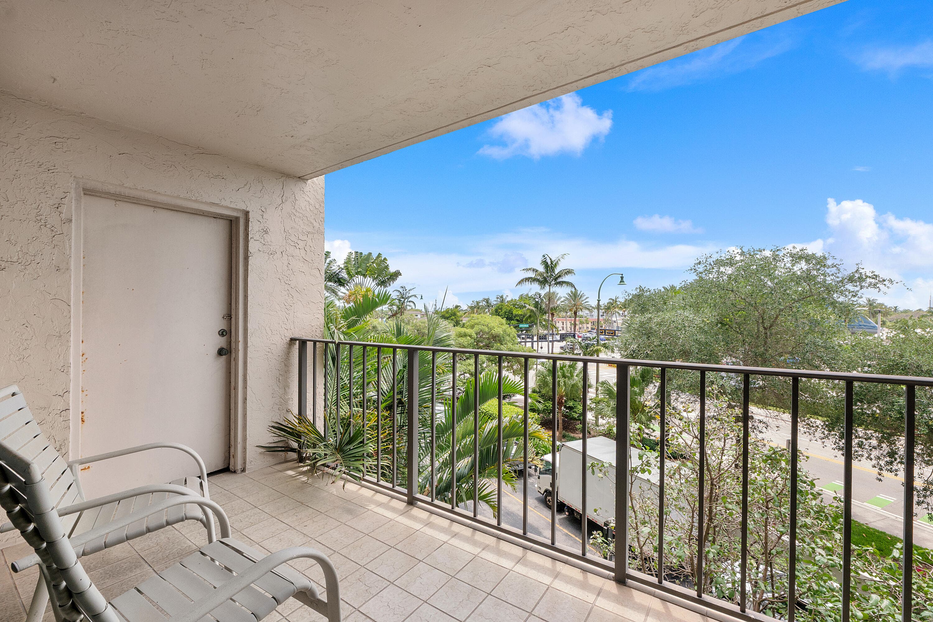 4900 N Ocean Boulevard 416, Lauderdale-By-The-Sea, FL 33308 — photo 36 of 47
