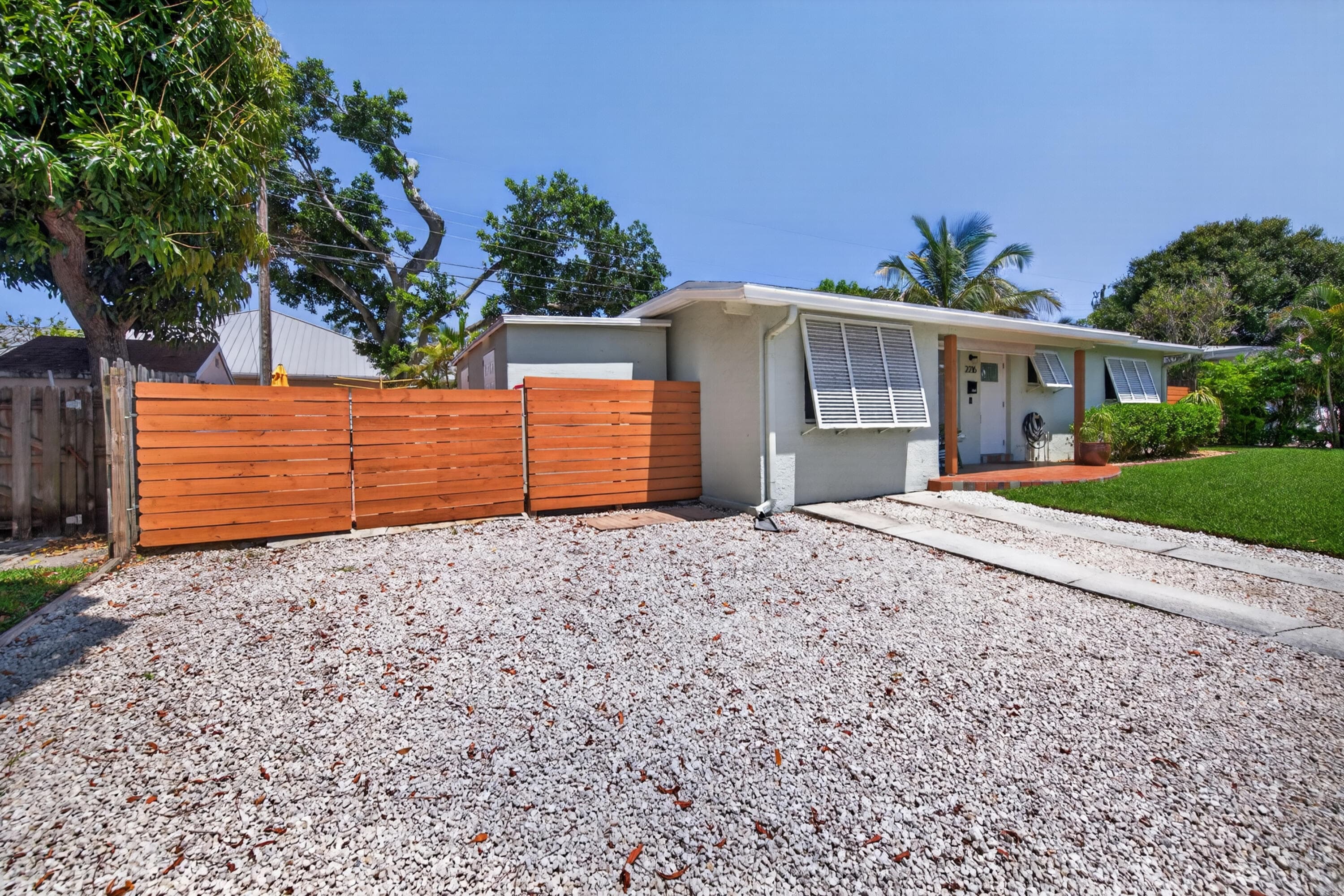 2216 NW 2nd Avenue, Wilton Manors, FL 33311 — photo 4 of 55