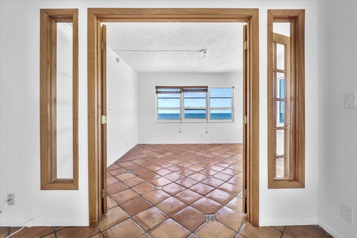 6000 N Ocean Drive 7c, Lauderdale-By-The-Sea, FL 33308 — photo 15 of 45