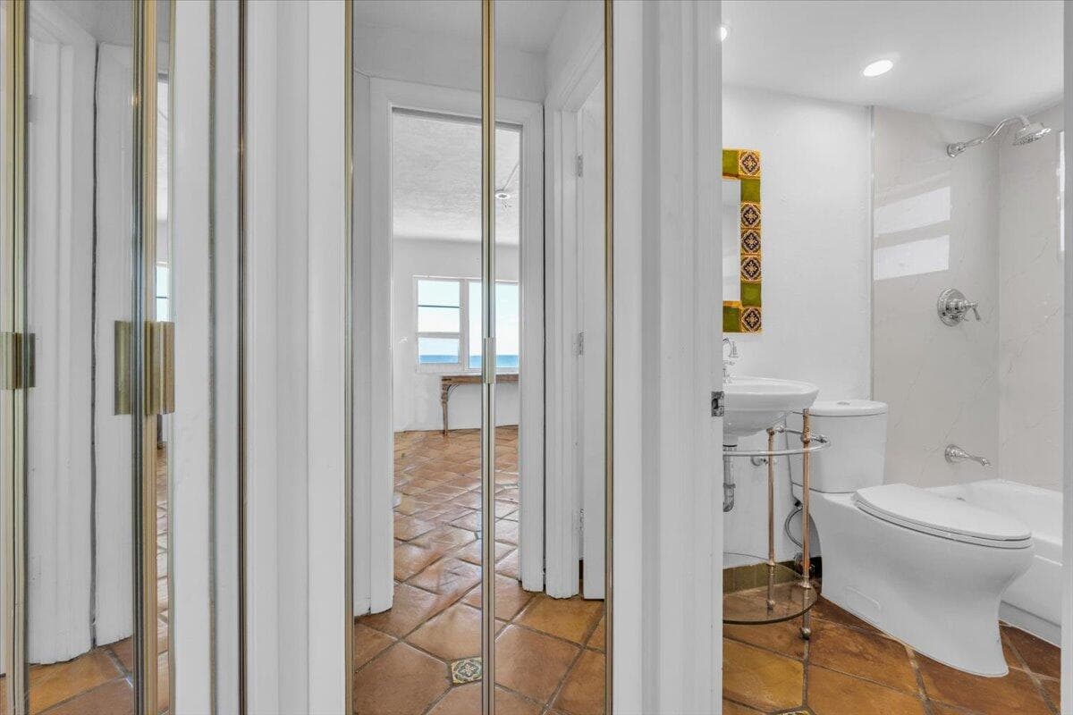 6000 N Ocean Drive 7c, Lauderdale-By-The-Sea, FL 33308 — photo 20 of 45