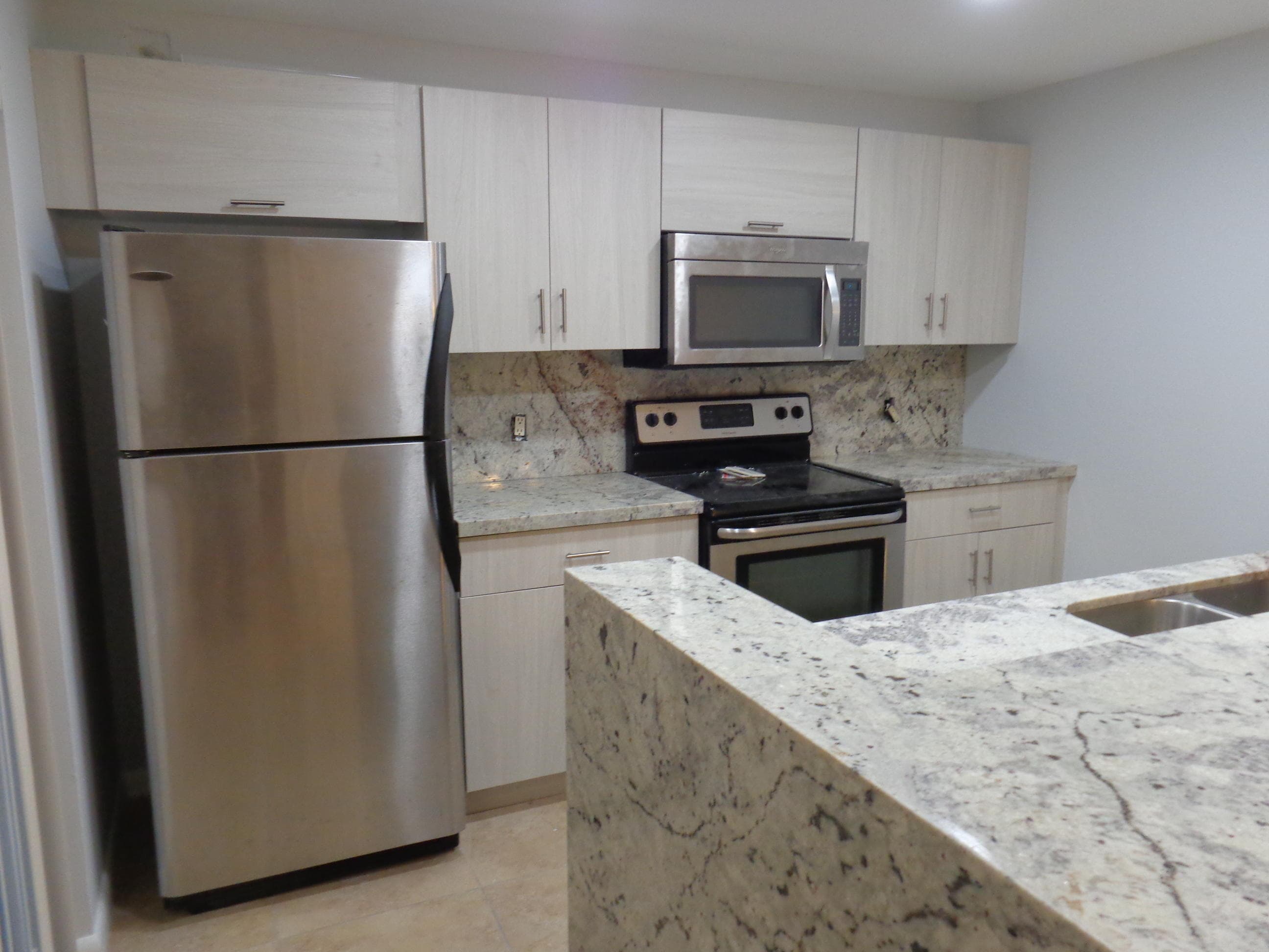 1321 13th Way, West Palm Beach, FL 33407 — photo 3 of 11