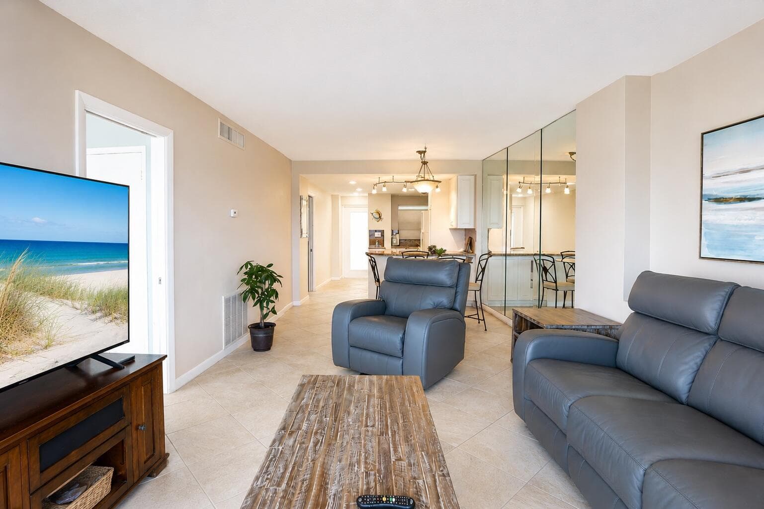 710 N Ocean Boulevard 1107, Pompano Beach, FL 33062 — photo 11 of 42