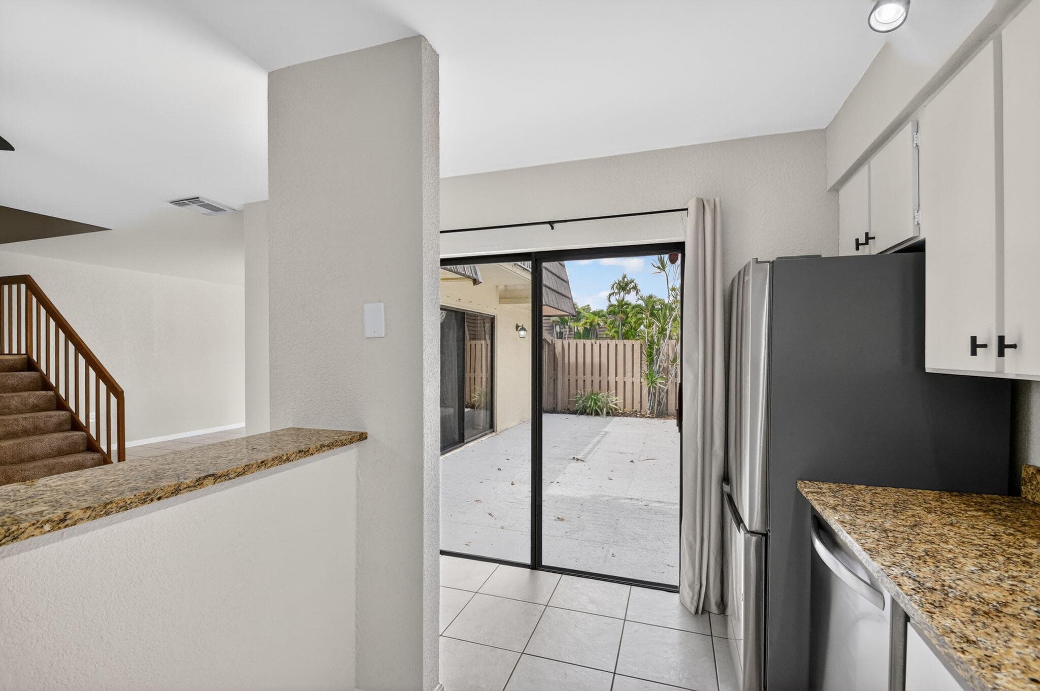 904 9th Court, Palm Beach Gardens, FL 33410 — photo 9 of 33