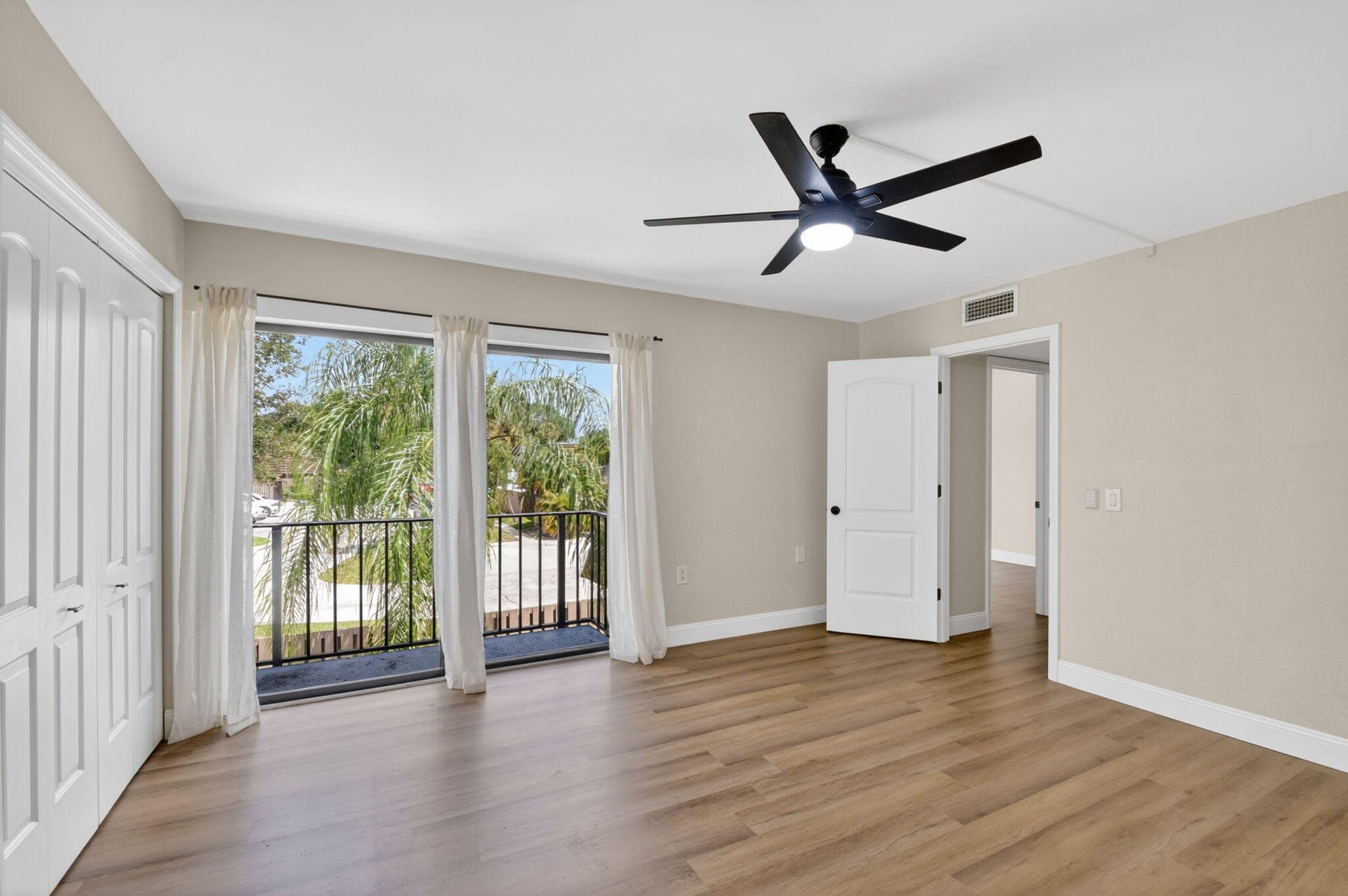 904 9th Court, Palm Beach Gardens, FL 33410 — photo 16 of 33