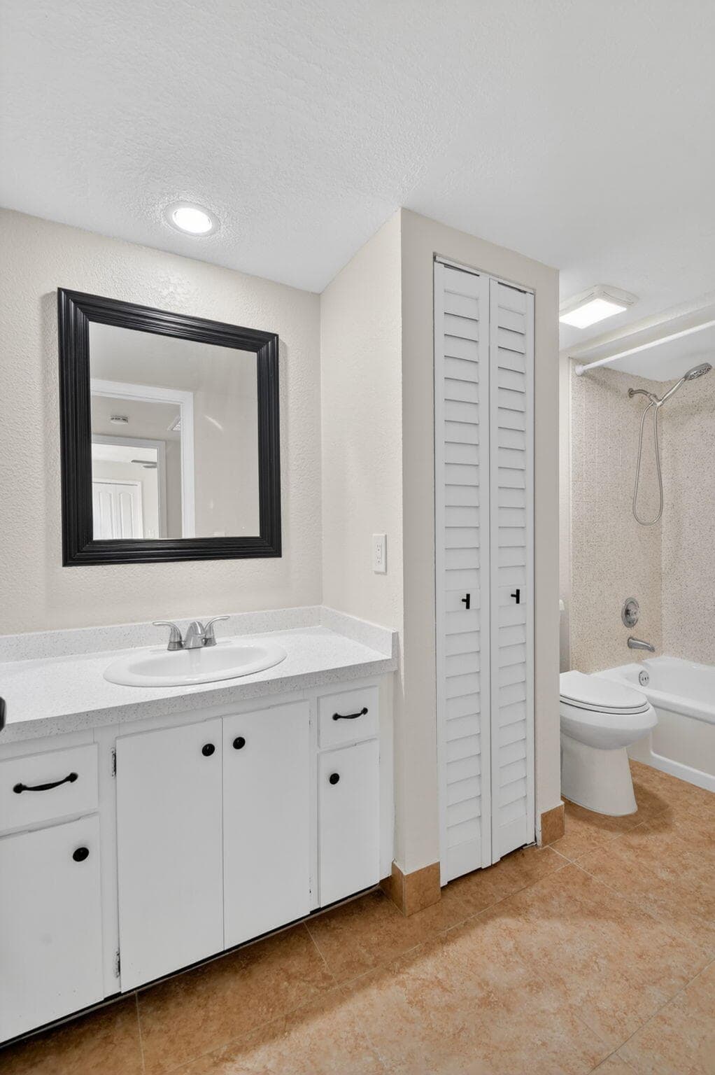 904 9th Court, Palm Beach Gardens, FL 33410 — photo 28 of 33
