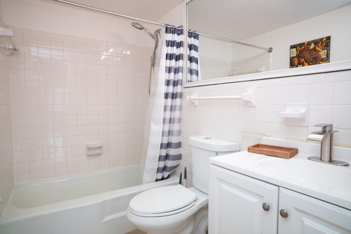 701 Pine Drive 107, Pompano Beach, FL 33060 — photo 3 of 22