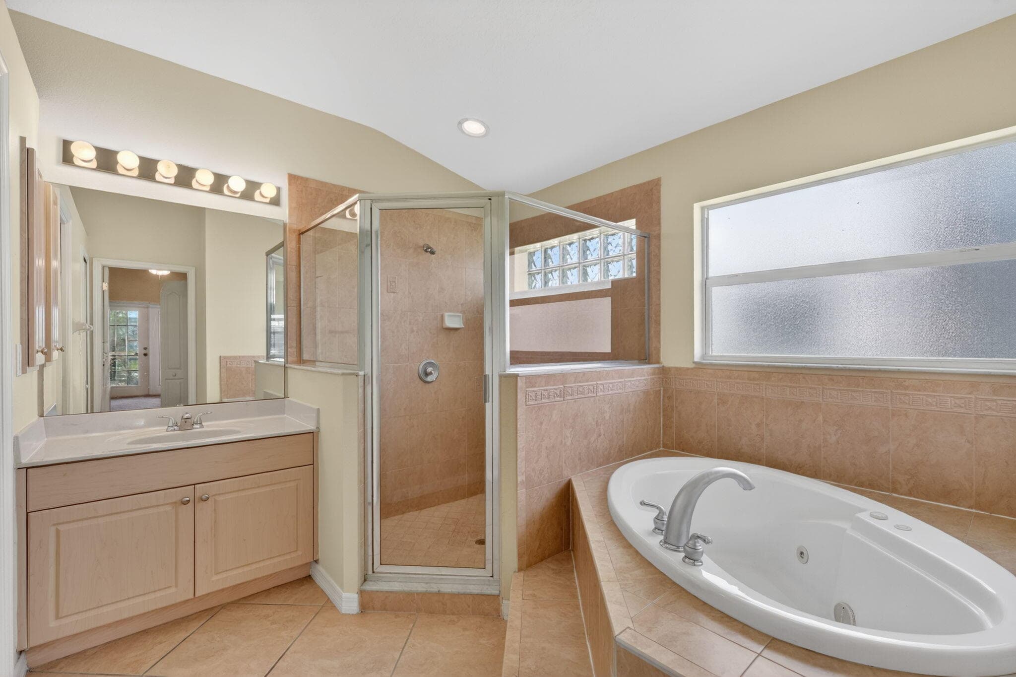 2902 NW 17th Avenue, Cape Coral, FL 33993 — photo 19 of 47