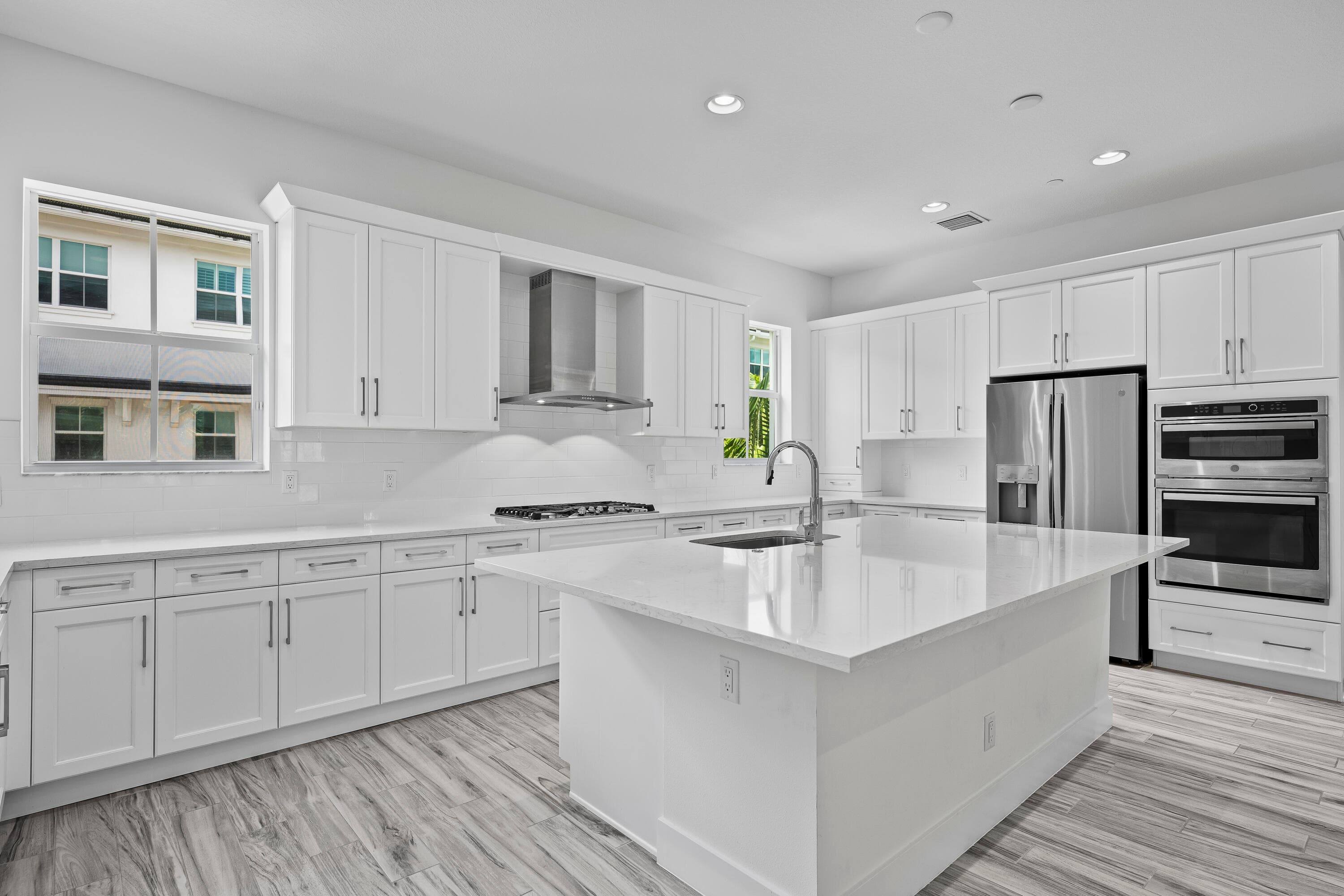 5210 Beckman Terrace, Palm Beach Gardens, FL 33418 — photo 14 of 31
