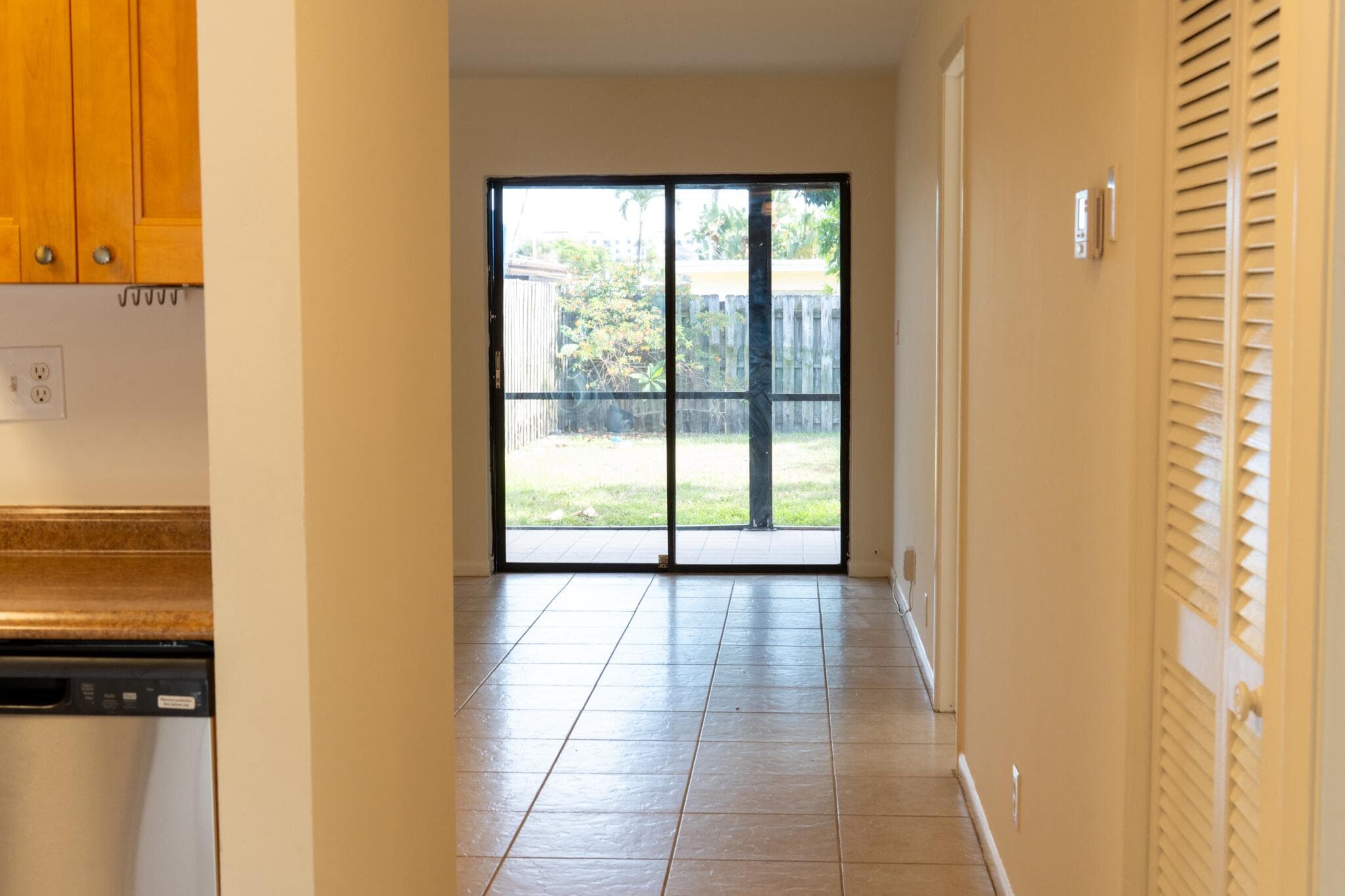 230 SW 1st Street, Boca Raton, FL 33432 — photo 9 of 17