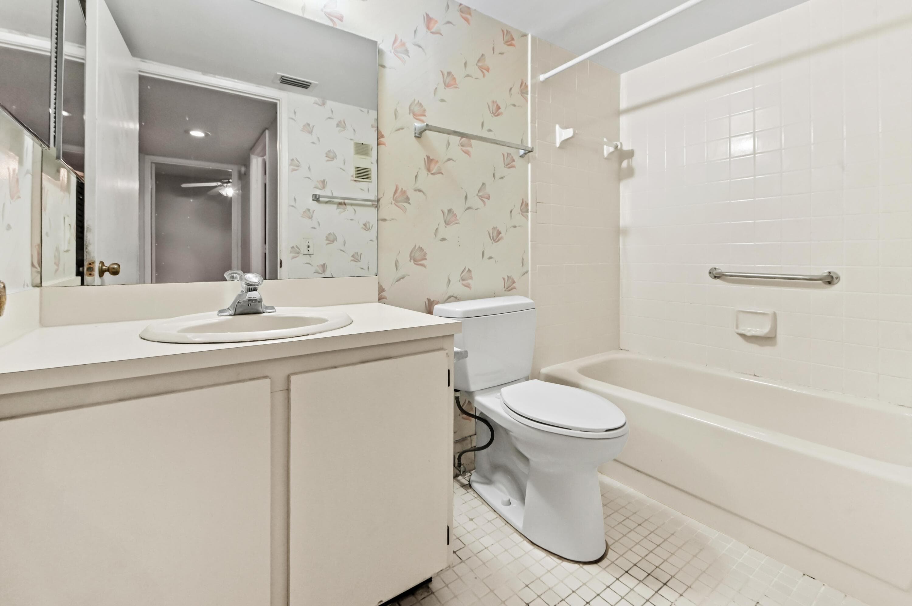 6586 Southurst Terrace 103, Delray Beach, FL 33446 — photo 16 of 28