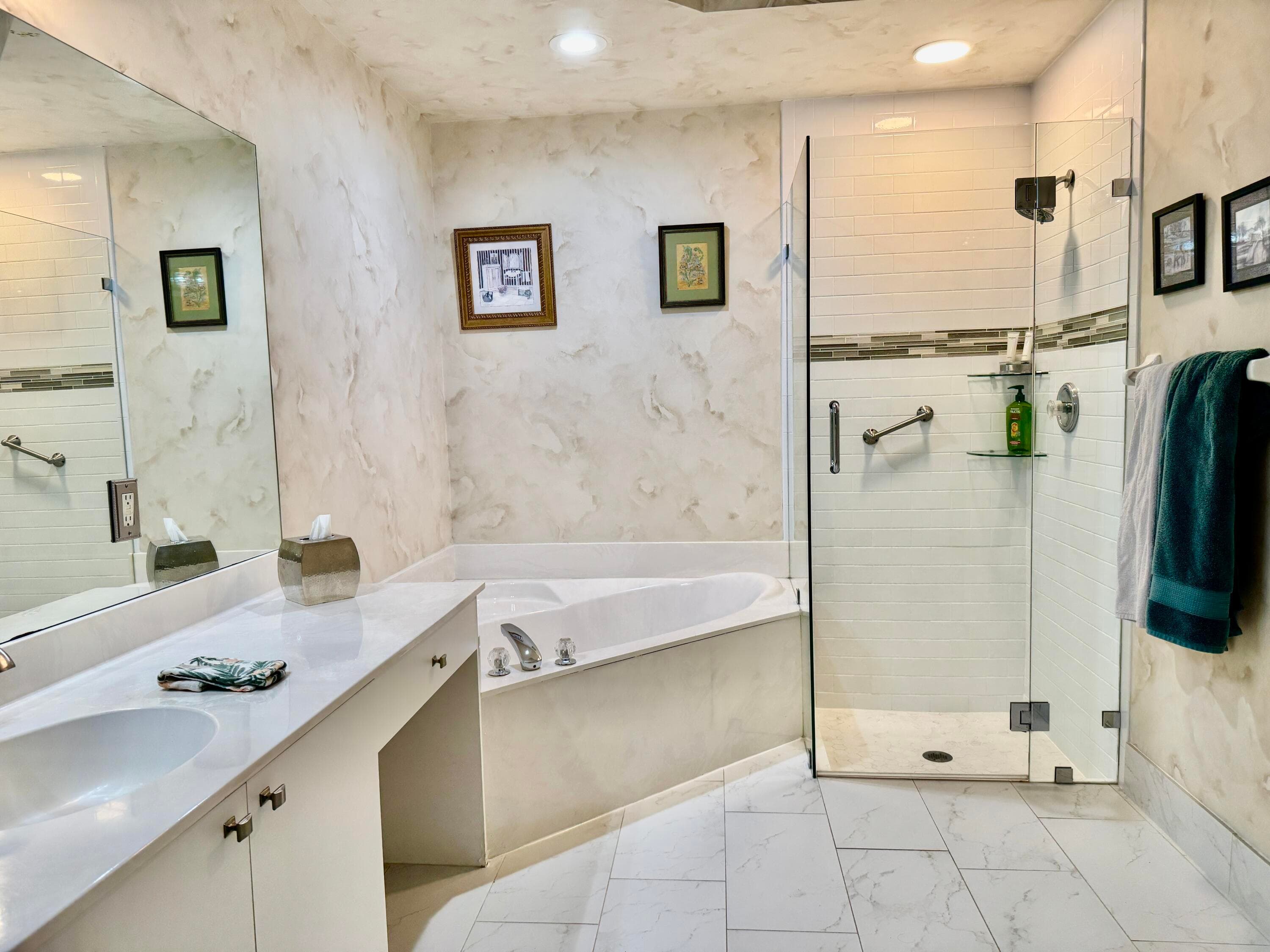 8082 Aberdeen Drive 102, Boynton Beach, FL 33472 — photo 13 of 59