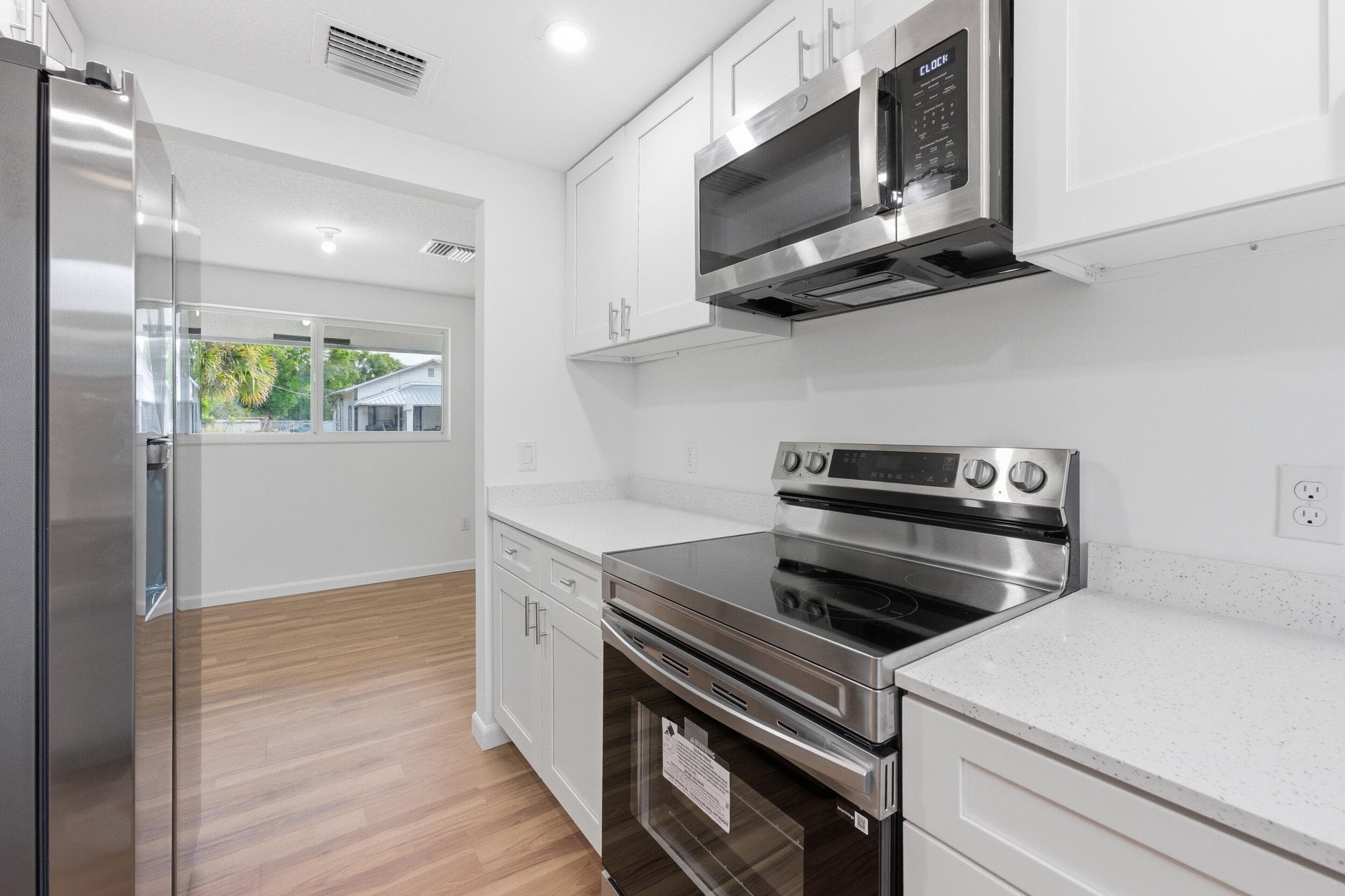 1503 NE 6th Street, Okeechobee, FL 34972 — photo 11 of 31