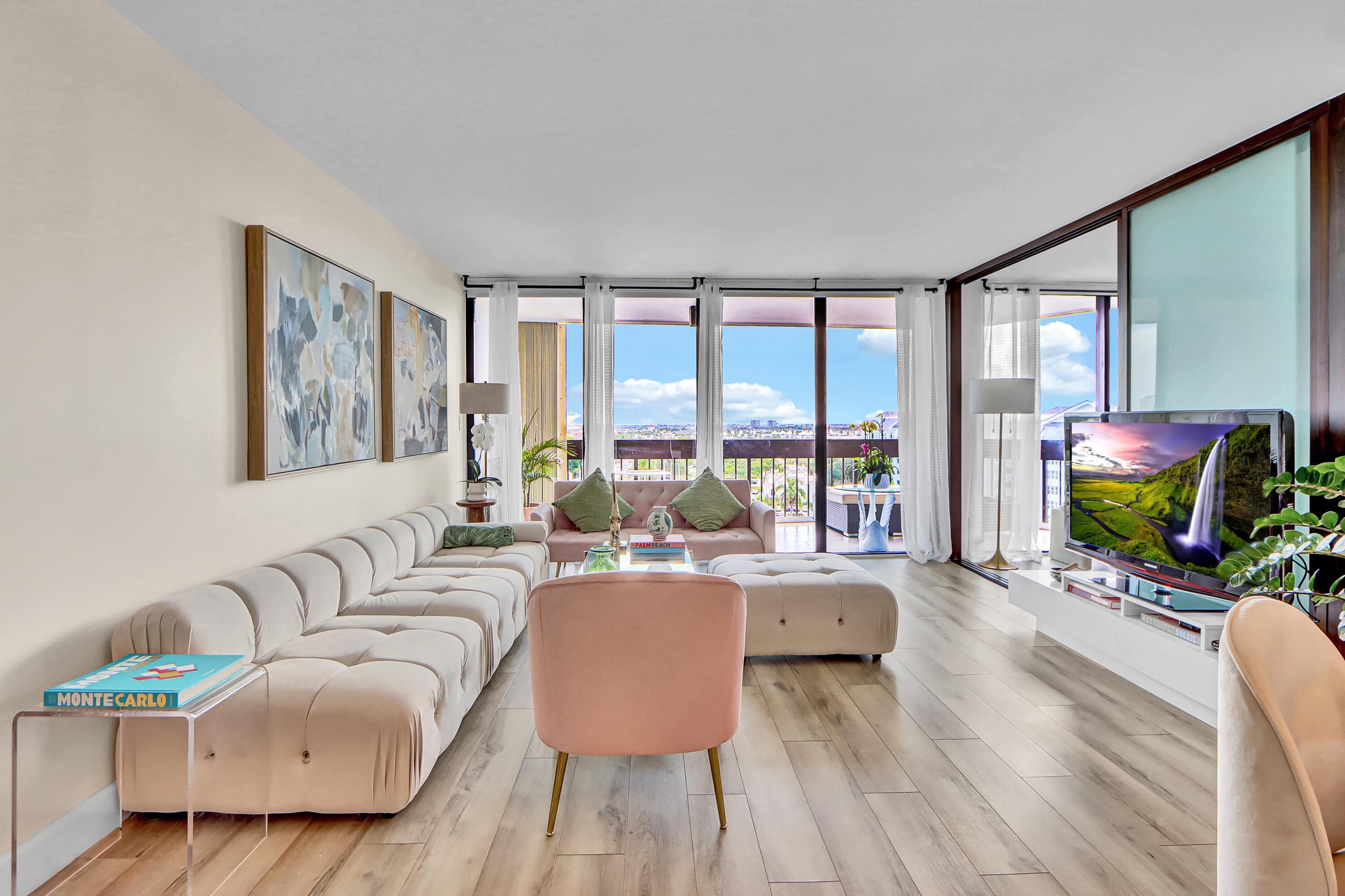 2000 Presidential Way 1006, West Palm Beach, FL 33401 — photo 1 of 28