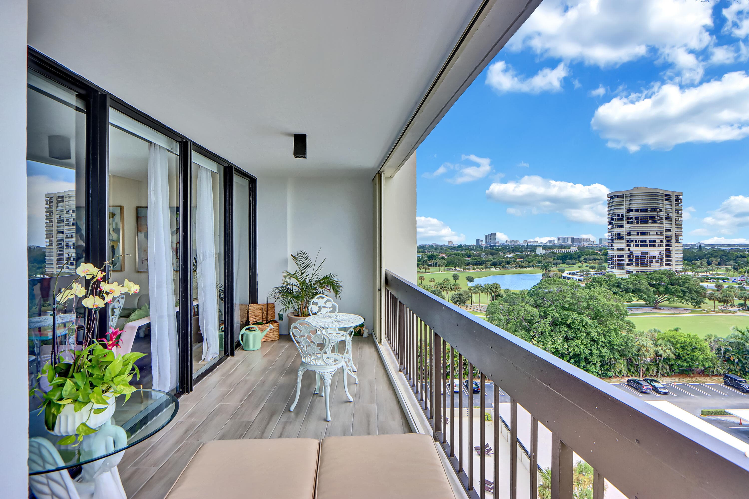 2000 Presidential Way 1006, West Palm Beach, FL 33401 — photo 2 of 28