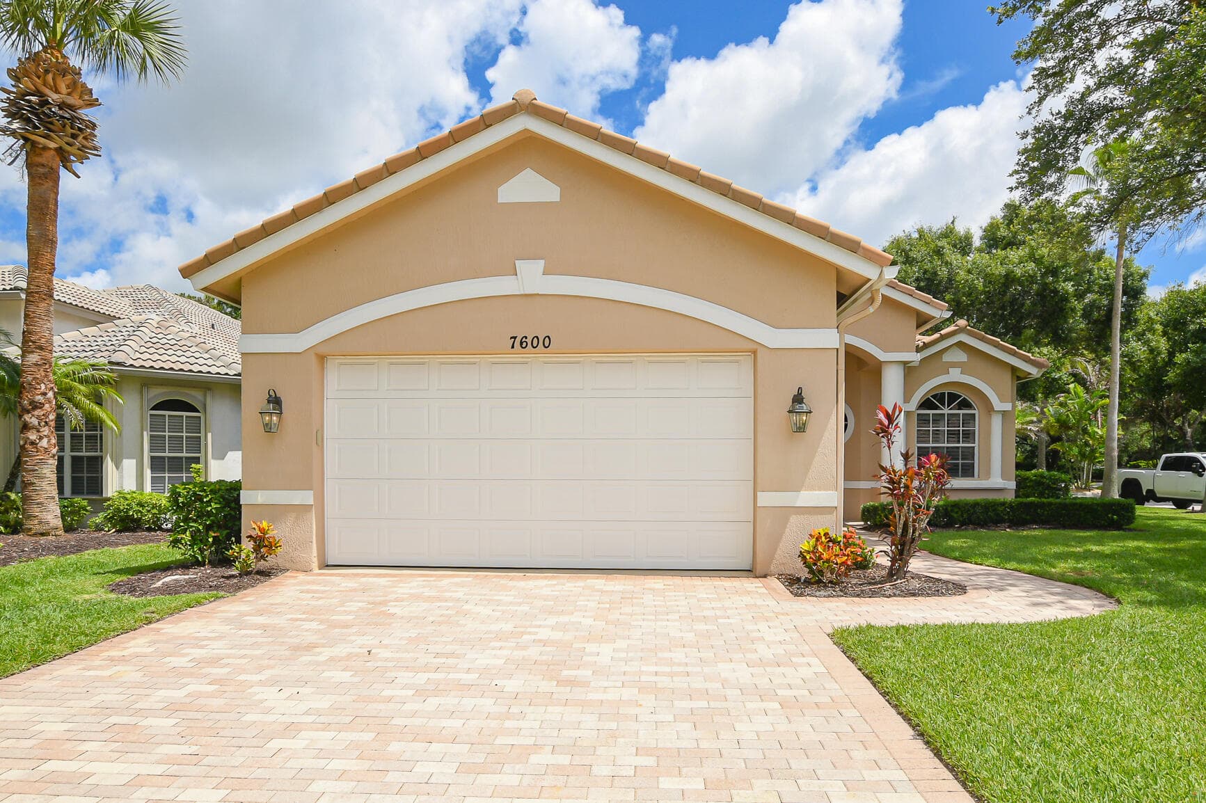 7600 Greenbrier Circle, Port St. Lucie, FL 34986 — photo 4 of 81