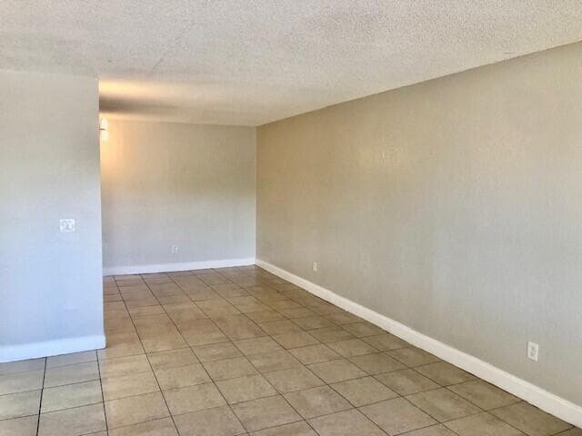 6043 10th Avenue N 130, Greenacres, FL 33463 — photo 4 of 25