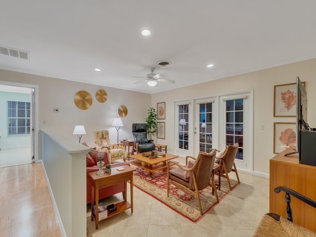 2301 Avalon Avenue, Vero Beach, FL 32960 — photo 43 of 54