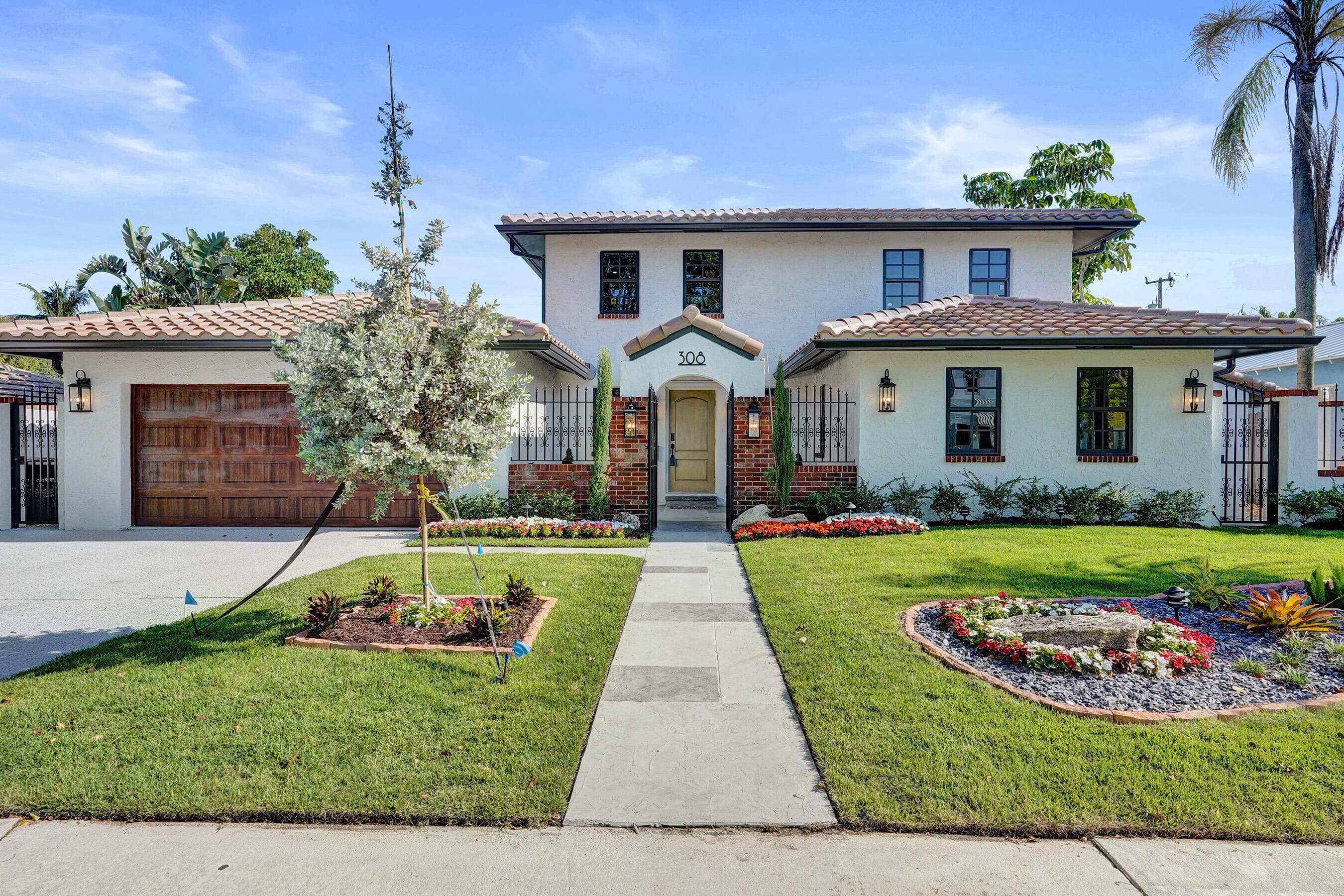308 Greymon Drive, West Palm Beach, FL 33405 — photo 1 of 71