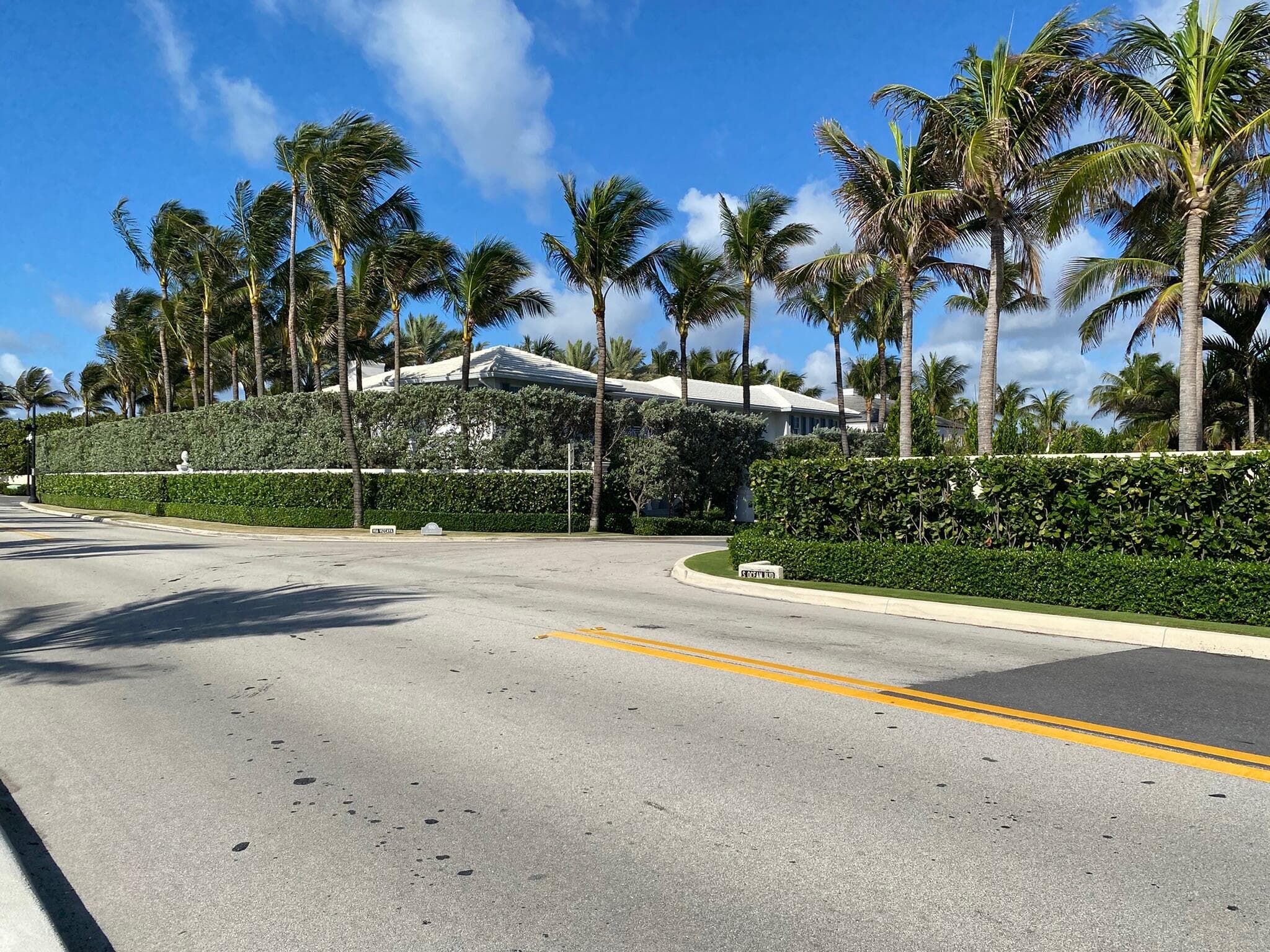 109 Via Vizcaya, Palm Beach, FL 33480 — photo 9 of 11