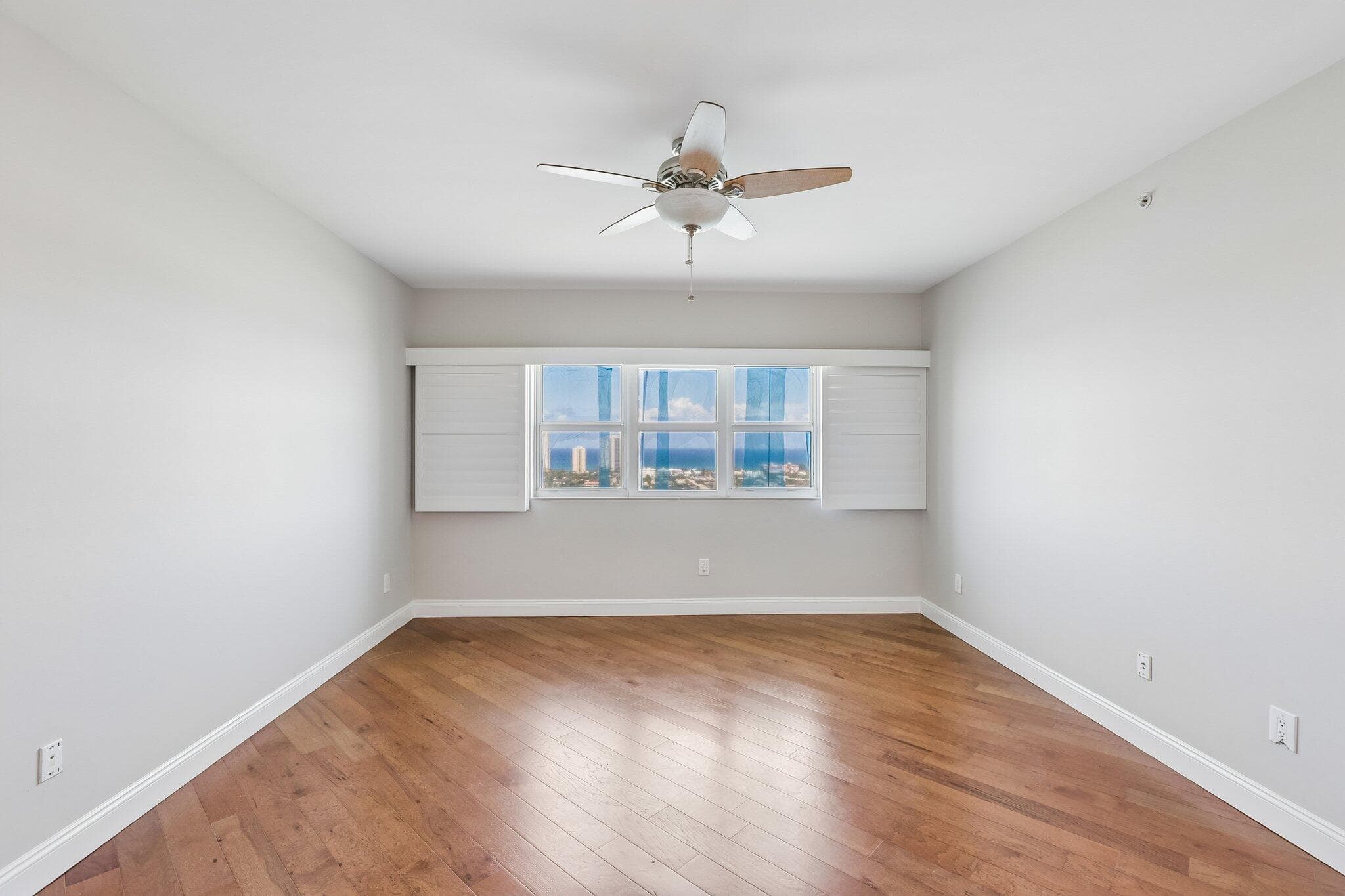 2640 Lake Shore Drive 2508, Riviera Beach, FL 33404 — photo 37 of 66
