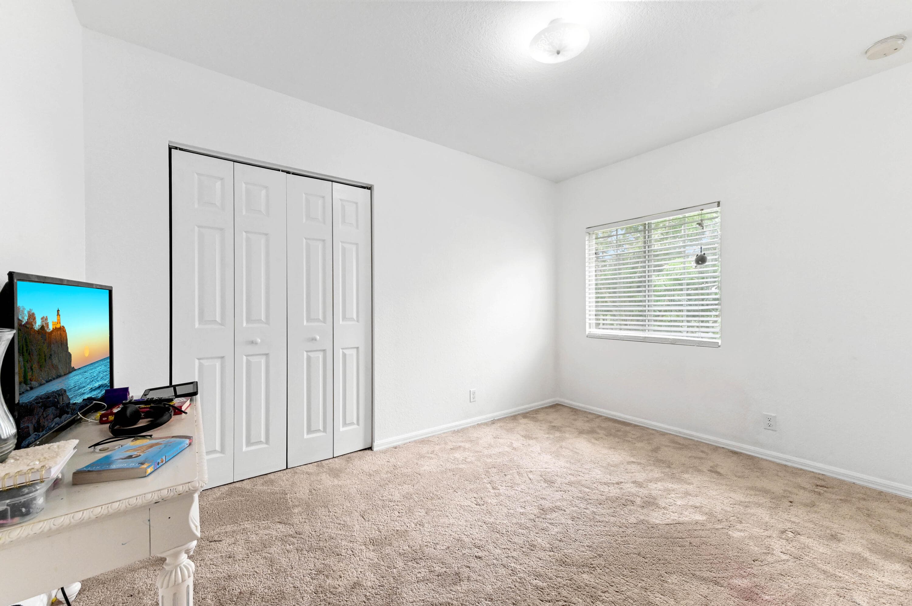 6819 Osage Circle, West Palm Beach, FL 33413 — photo 17 of 34