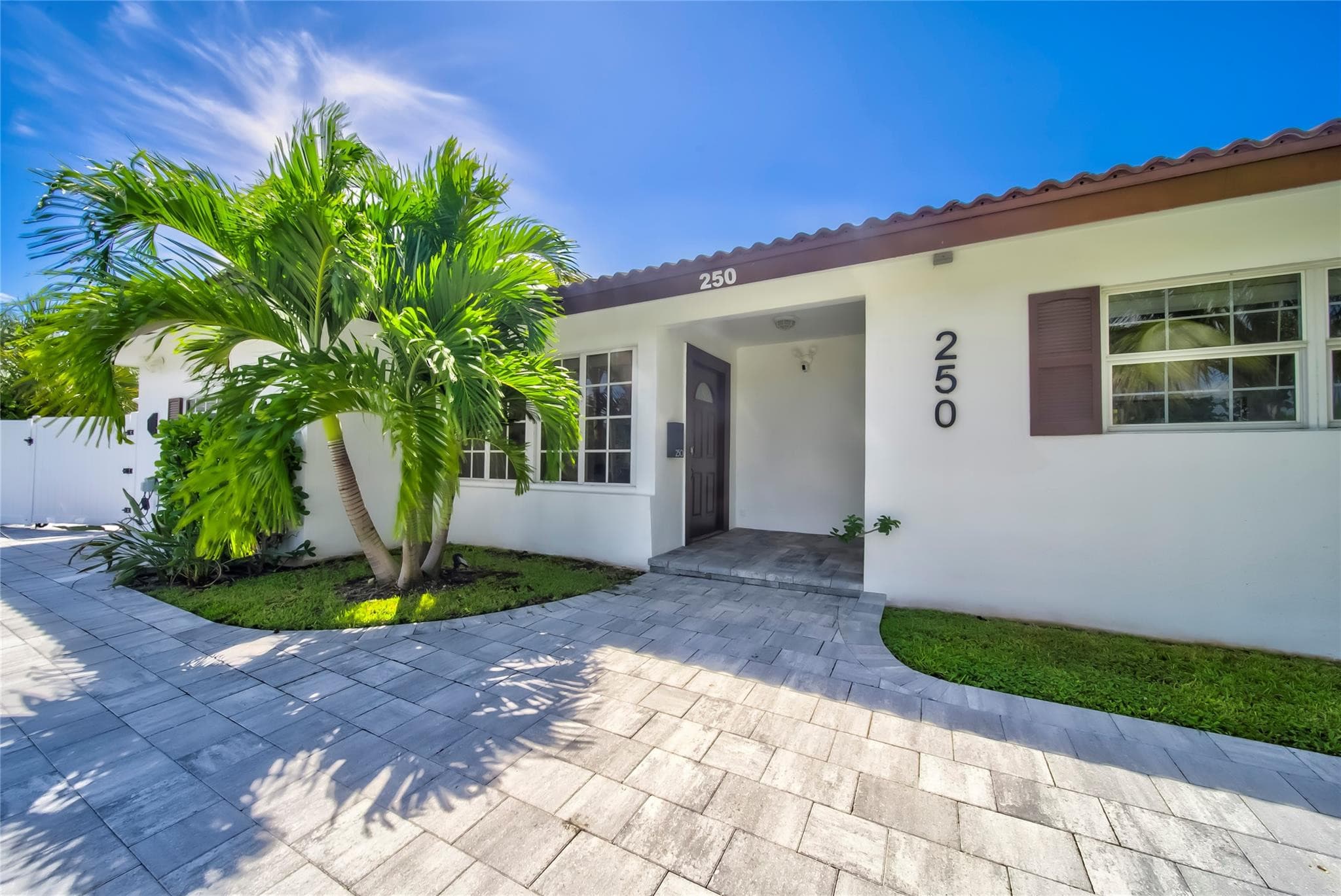 250 NE 27th Court, Boca Raton, FL 33431 — photo 4 of 36