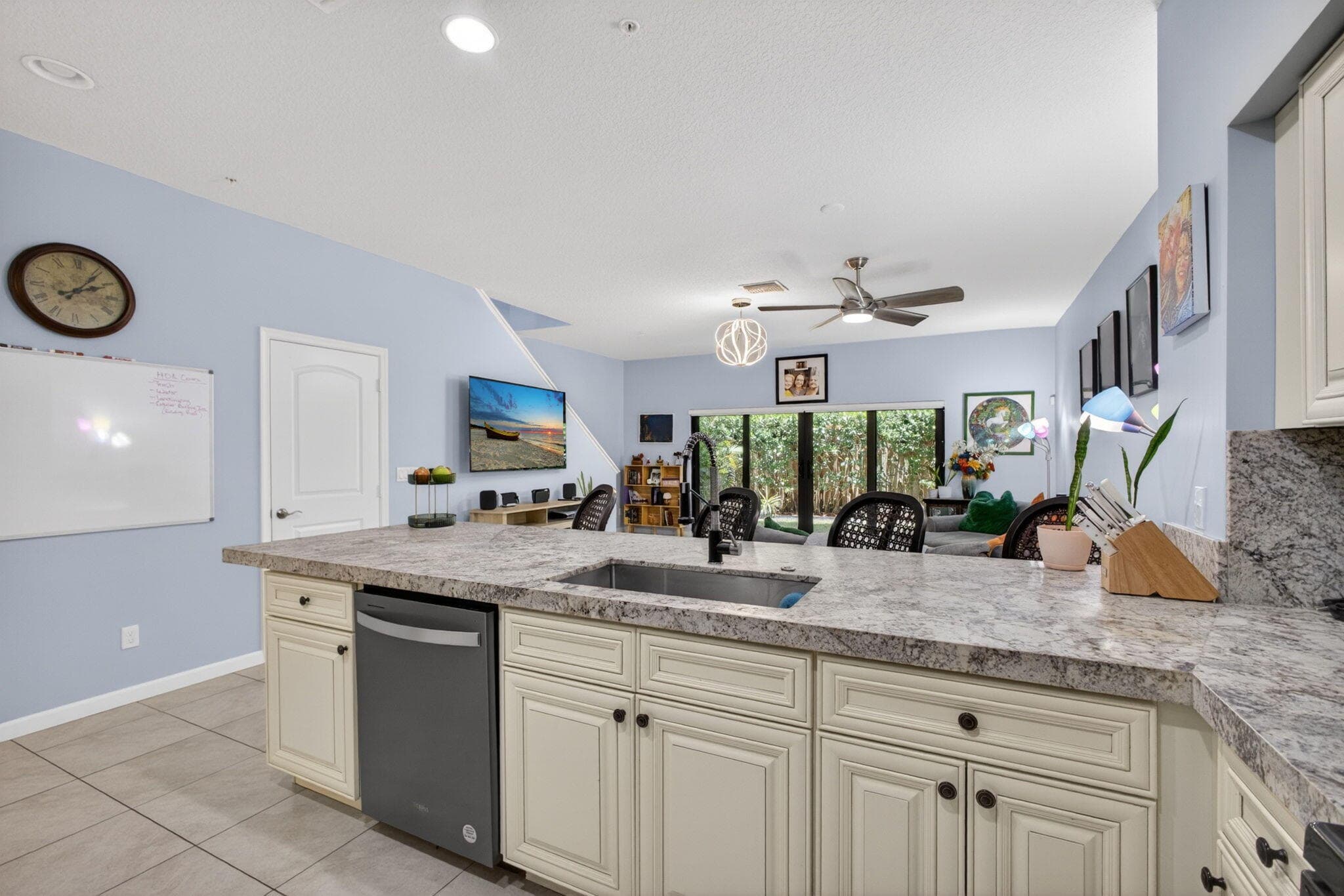 4470 Leo Lane, Riviera Beach, FL 33410 — photo 6 of 35