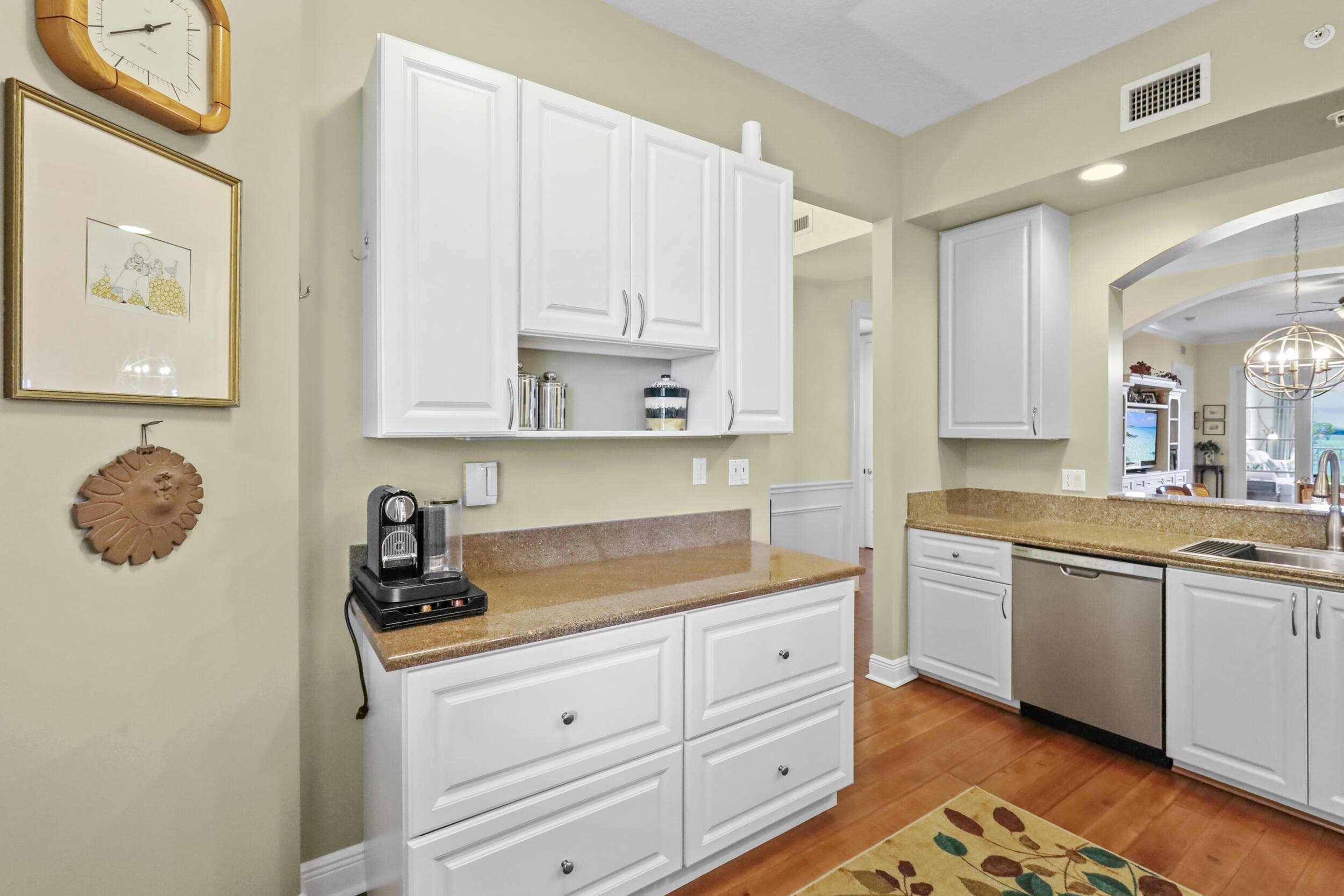 25 Harbour Isle Dr W 205, Fort Pierce, FL 34949 — photo 5 of 36