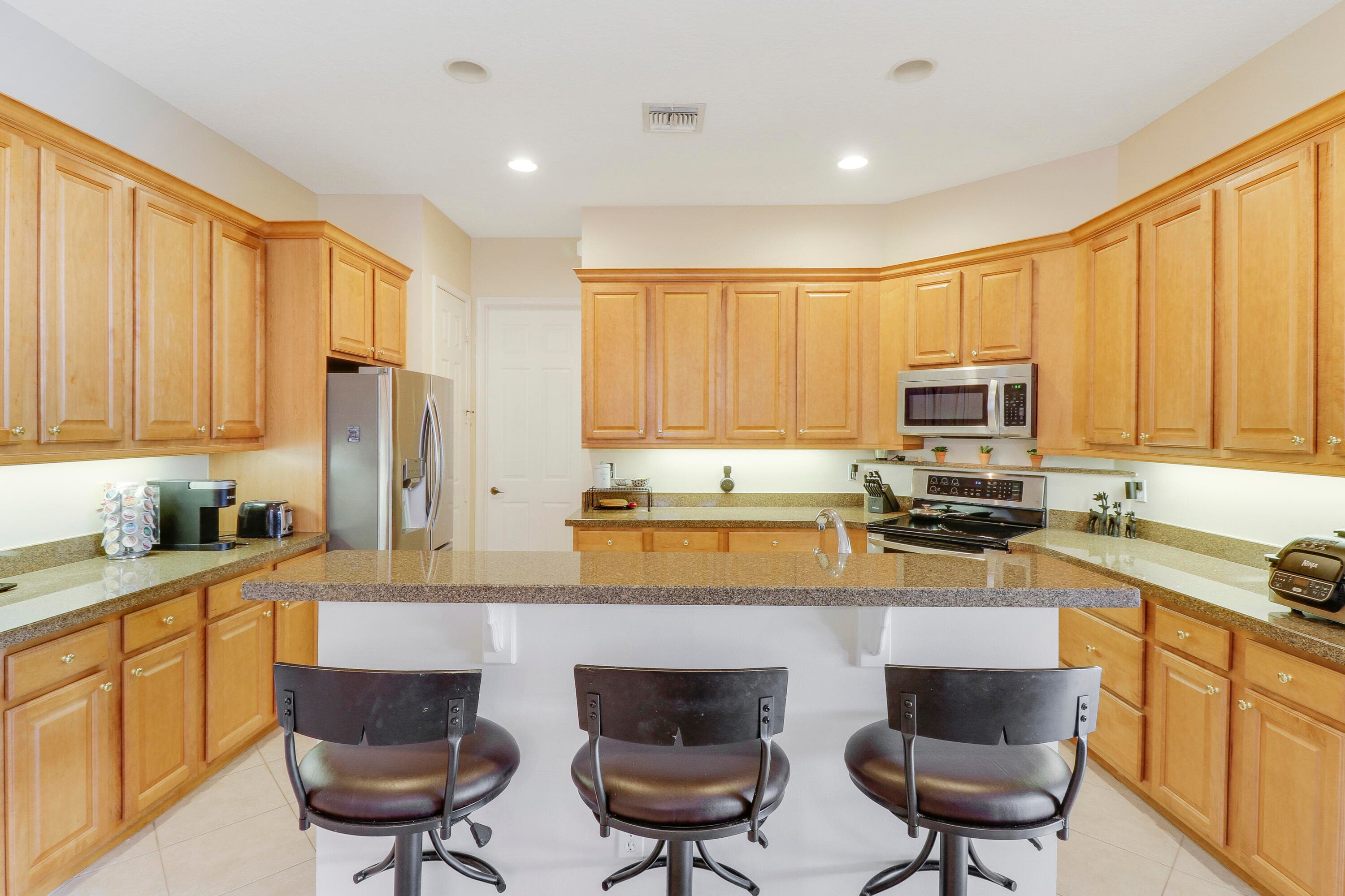 7112 Maidstone Drive, Port St. Lucie, FL 34986 — photo 9 of 53