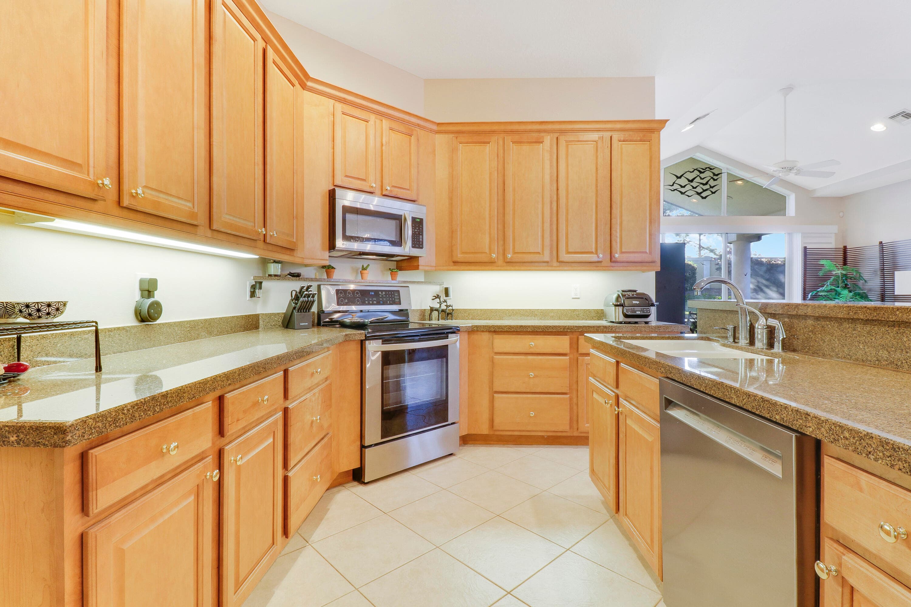 7112 Maidstone Drive, Port St. Lucie, FL 34986 — photo 10 of 53