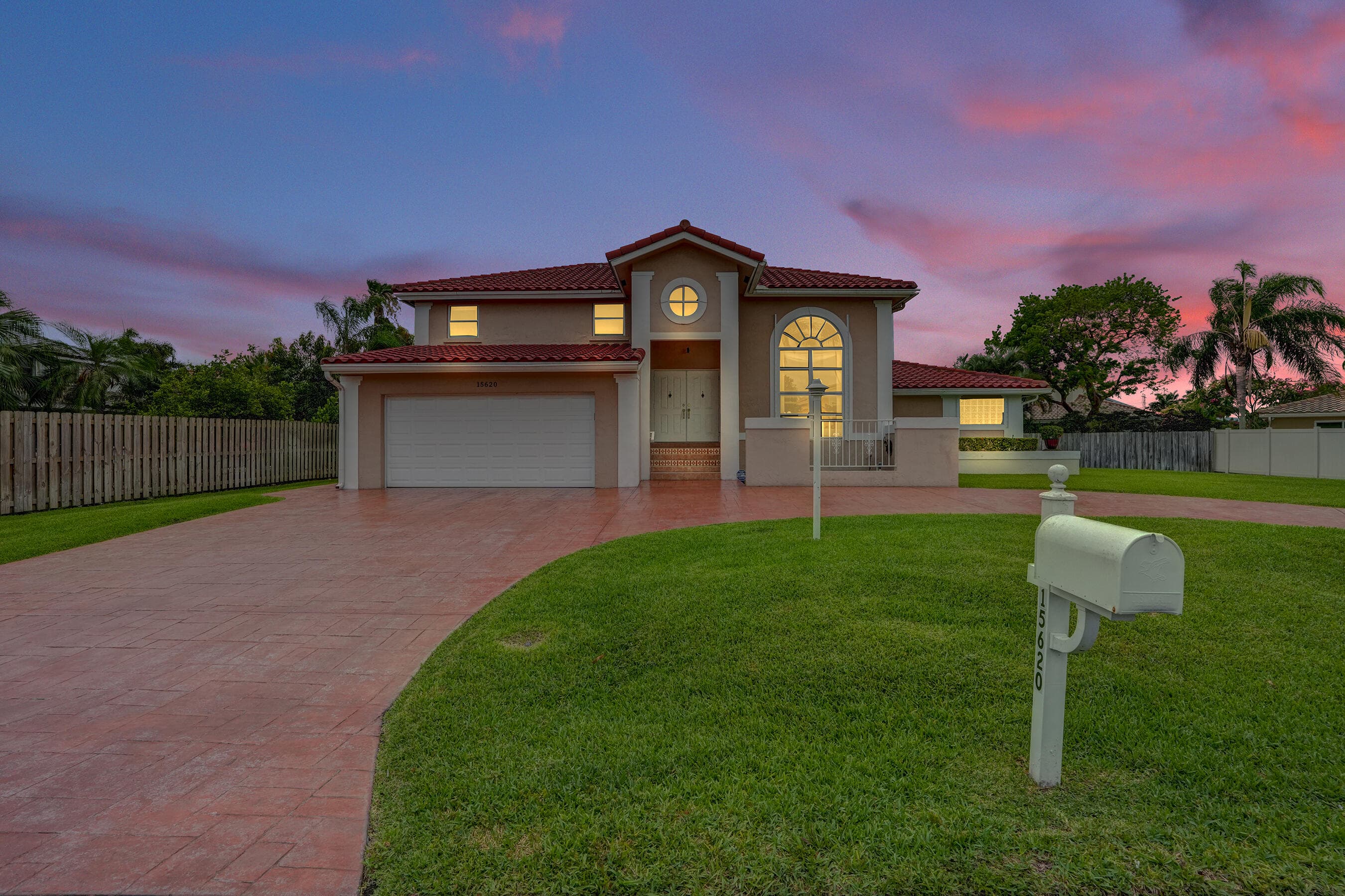 15620 Canterbury Court, Davie, FL 33331 — photo 1 of 51