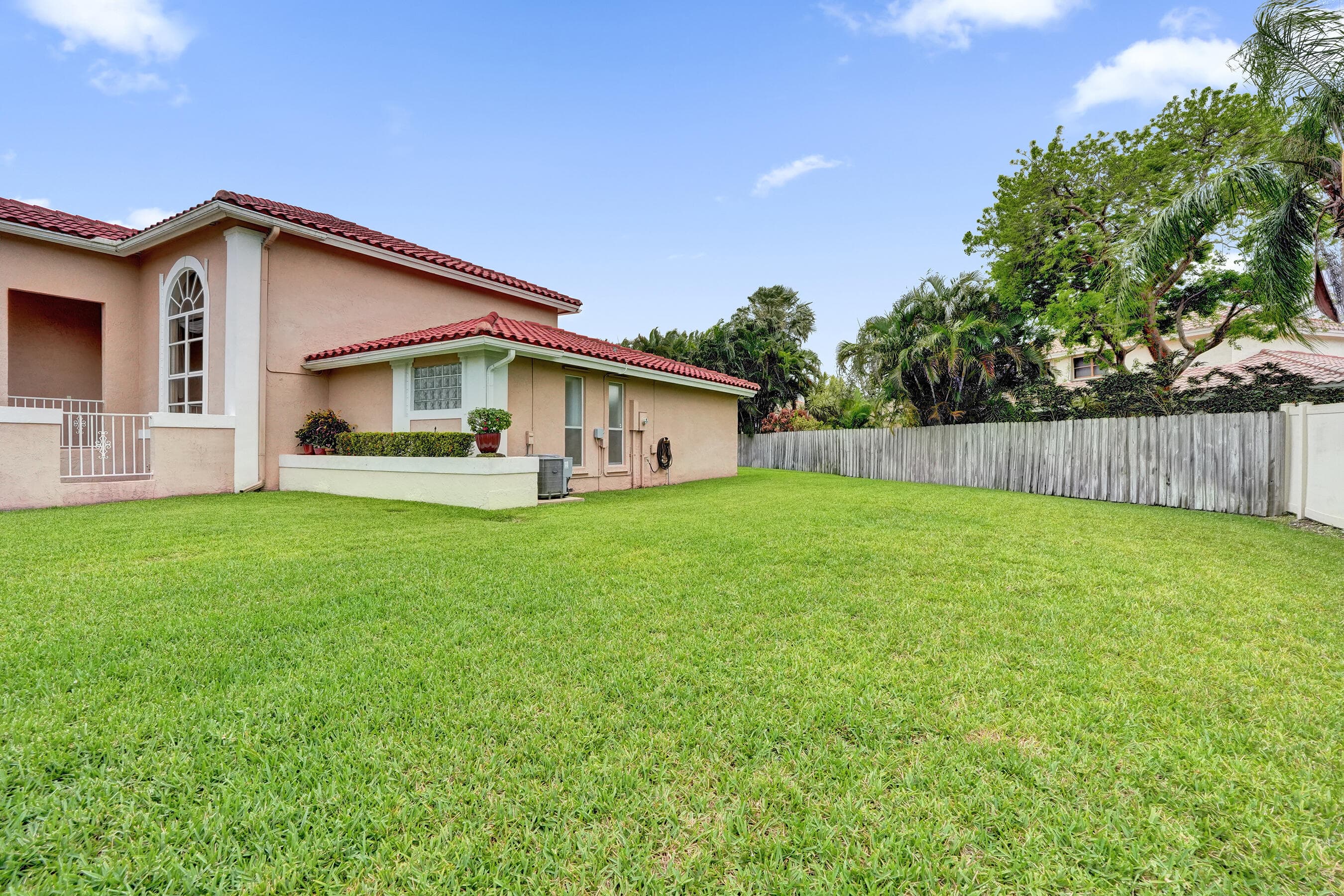 15620 Canterbury Court, Davie, FL 33331 — photo 4 of 51